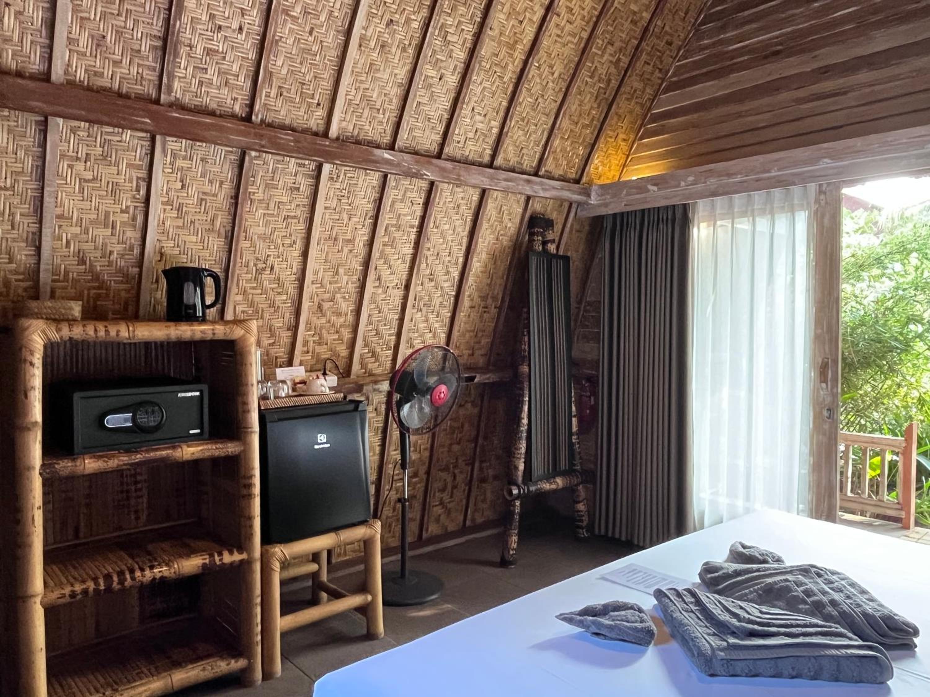Double Room with Private Bathroom photo 2