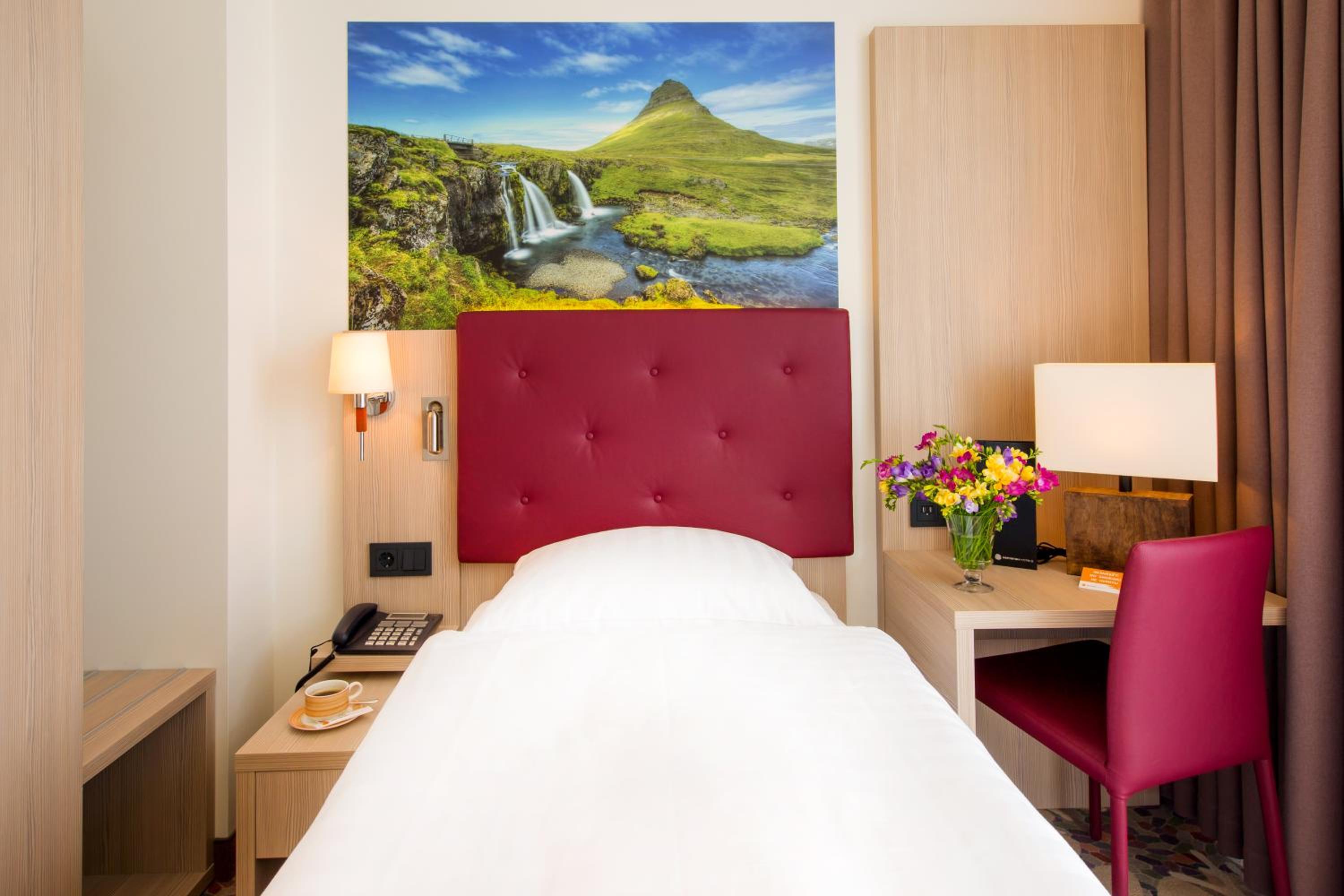 Standard Single Room with Spa Access photo 2