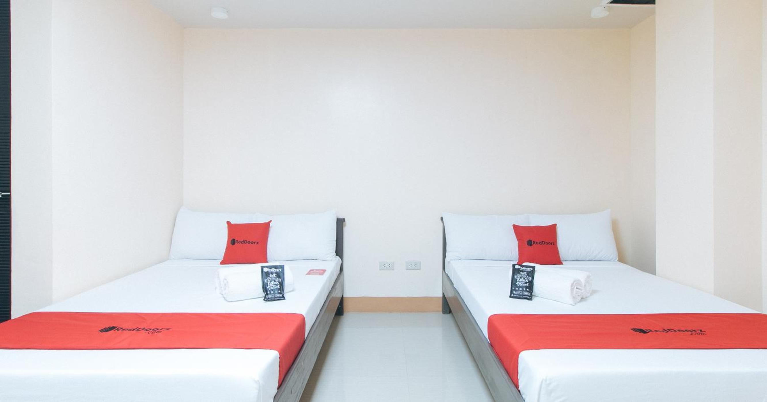 Quadruple Room - Photo 4