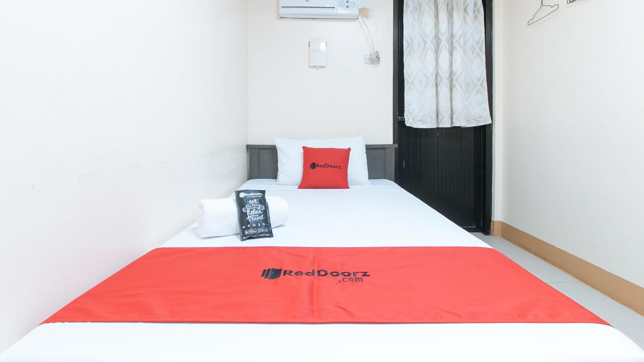 Twin Room - Photo 4