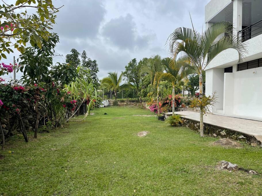 Three-Bedroom House photo 2