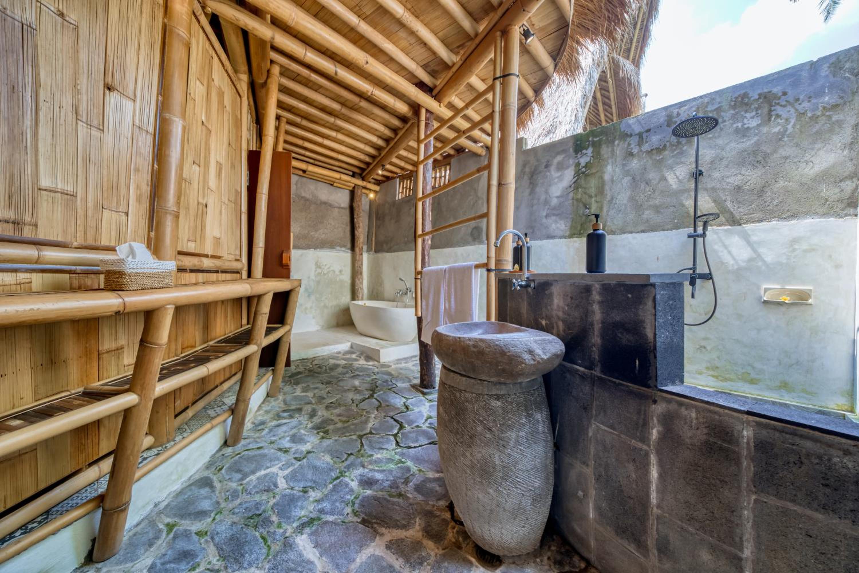Two-Bedroom Villa - Photo 2