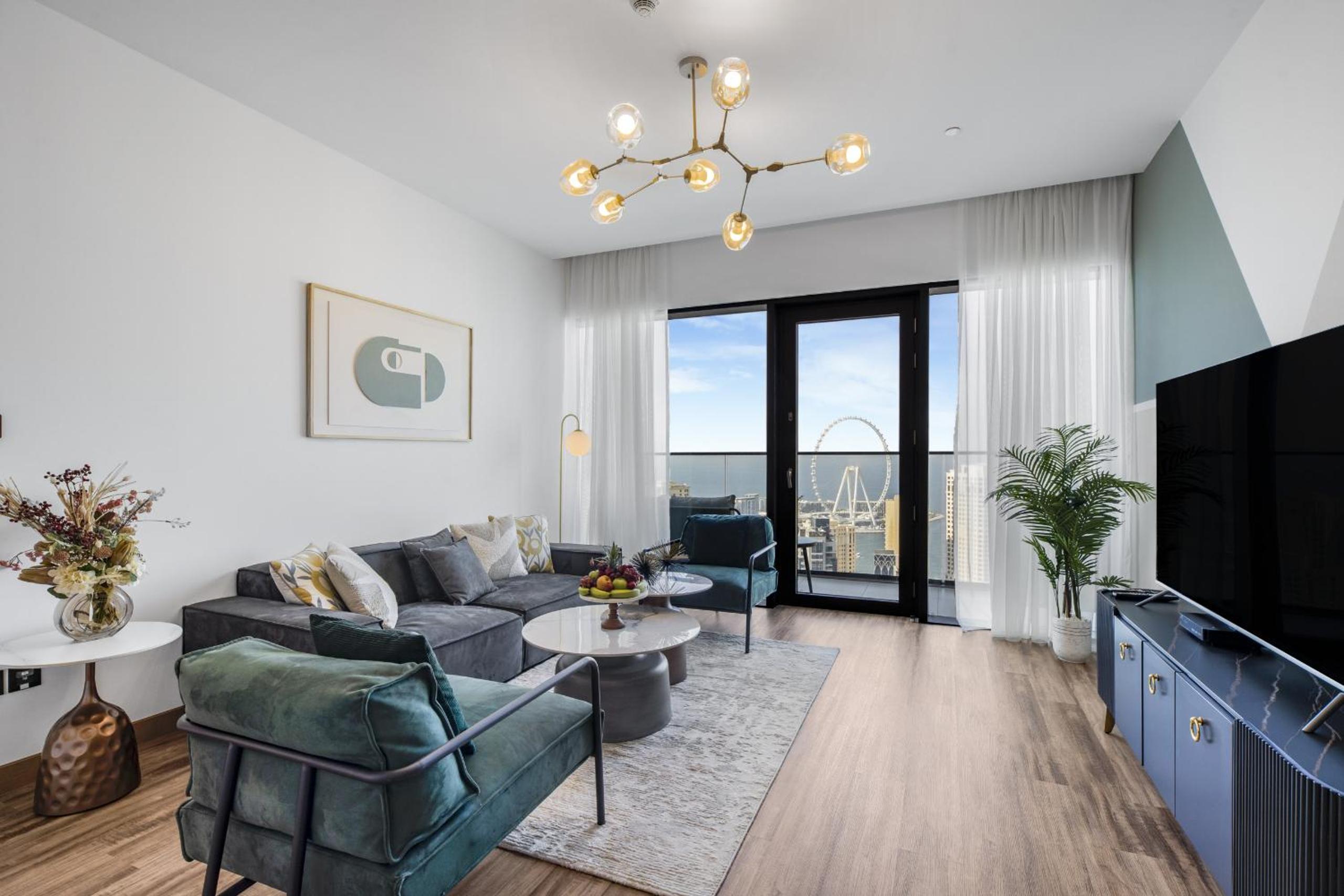 Three-Bedroom Apartment with Marina View photo 3