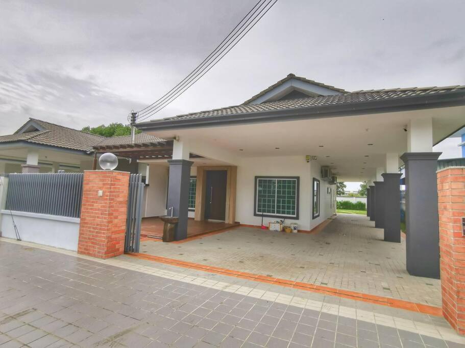 Two-Bedroom House photo 1
