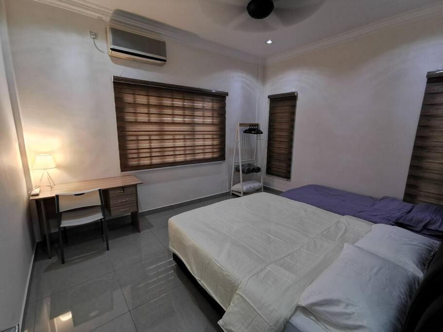 Two-Bedroom House photo 3