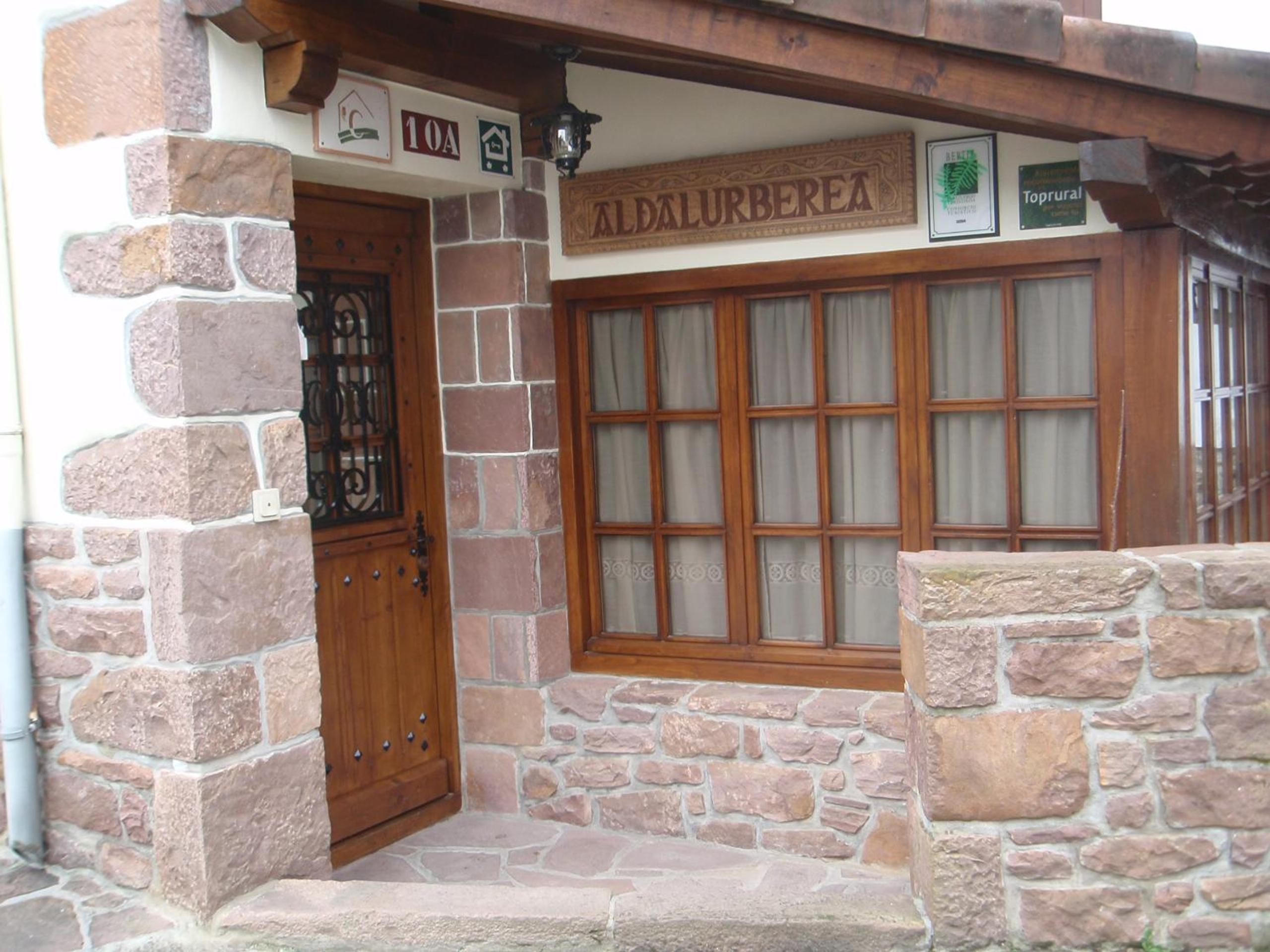 Casa de cuatro habitaciones