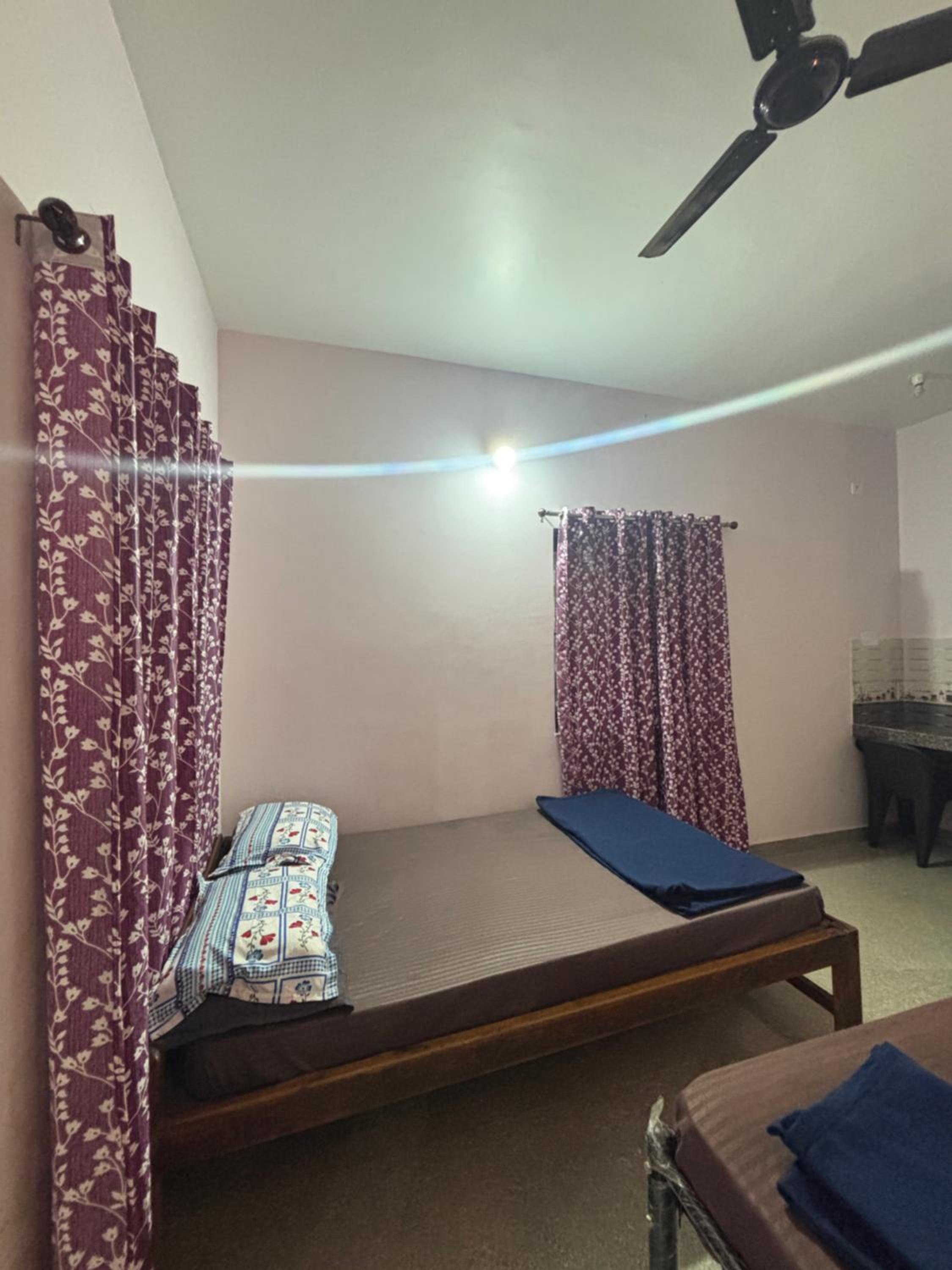 Deluxe Queen Room With Two Queen Beds photo 3