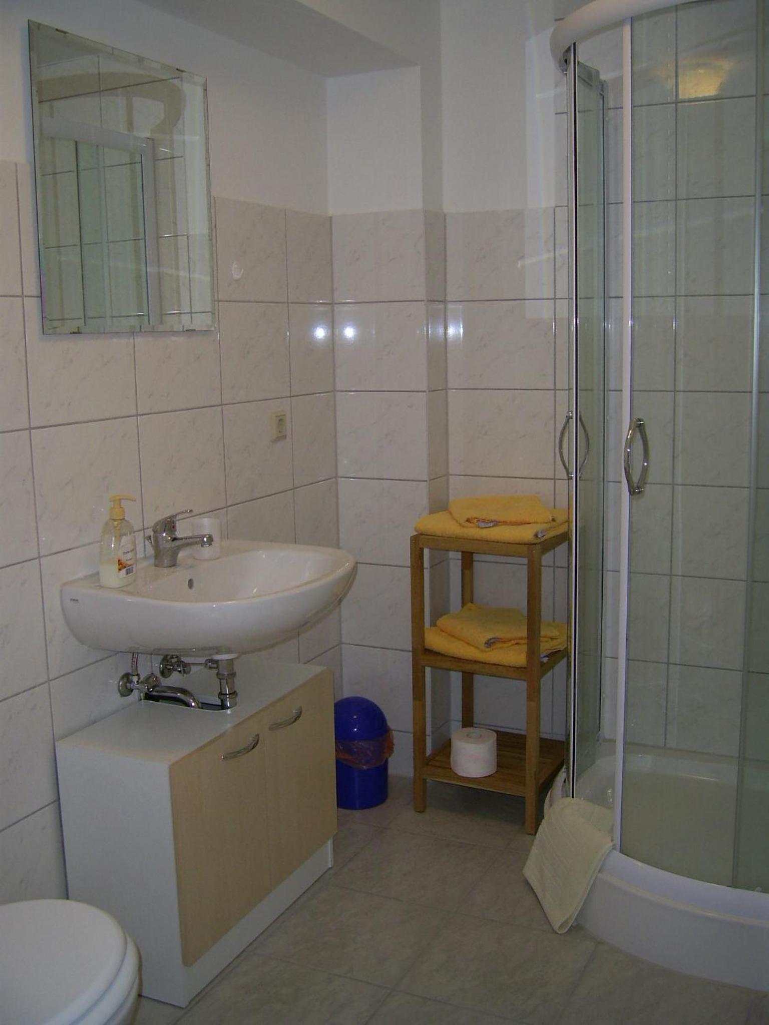 One-Bedroom Apartment photo 3