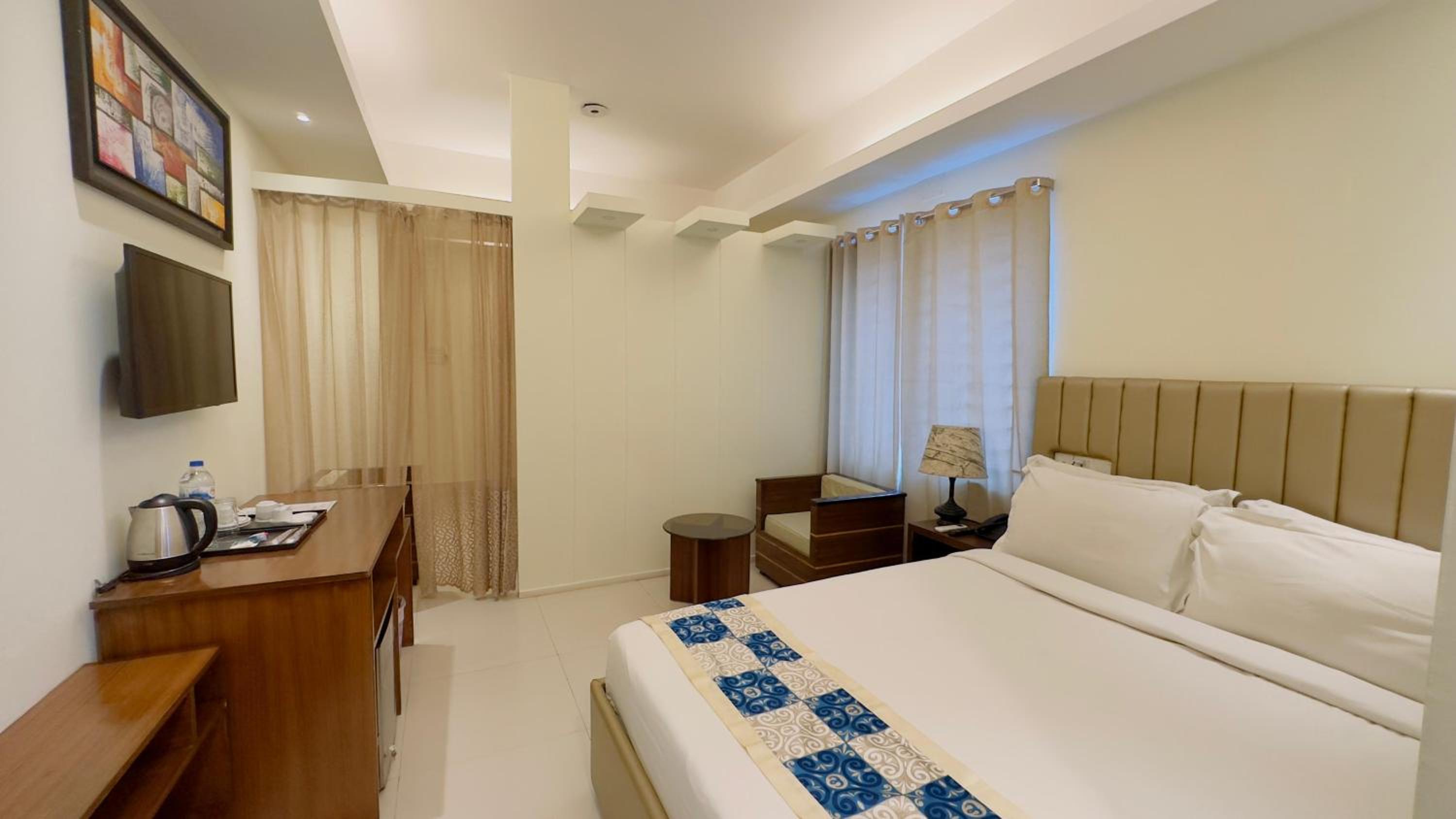 Deluxe Suite photo 1