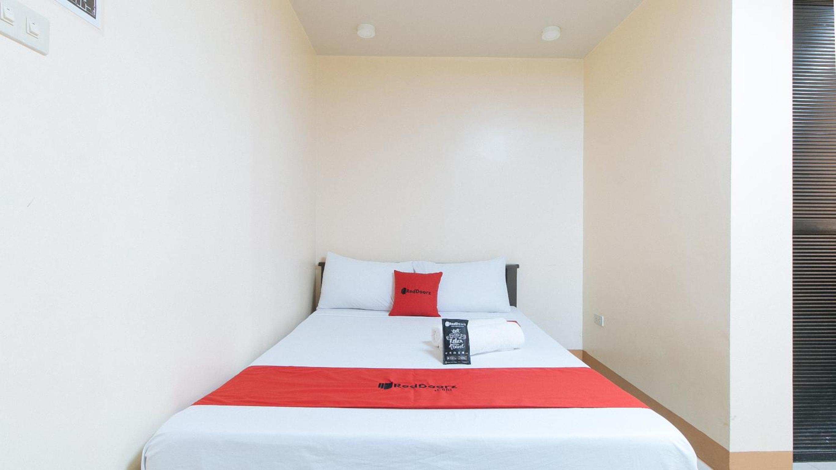 Standard Double Room - Photo 3