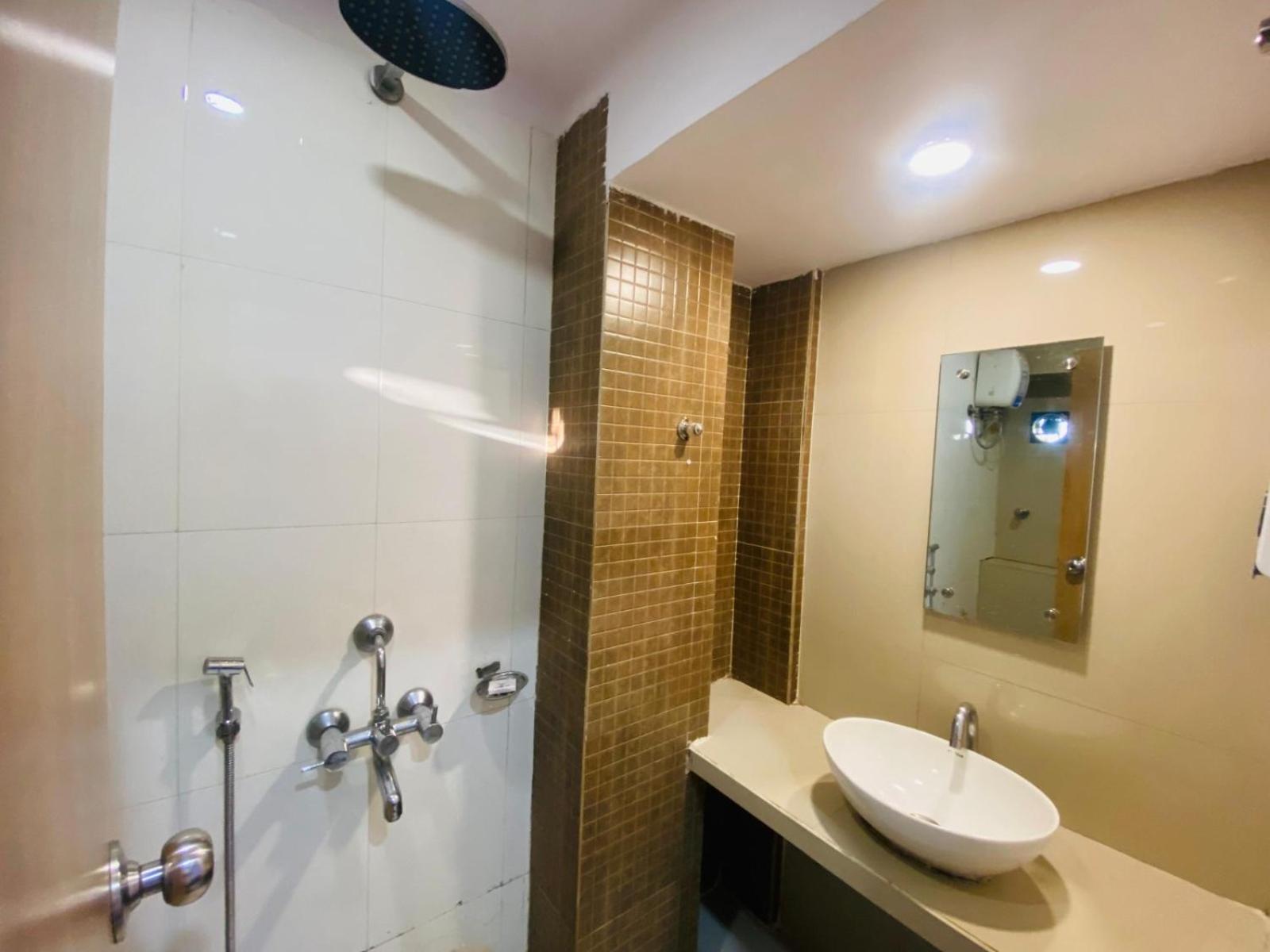 Classic Triple Room photo 2