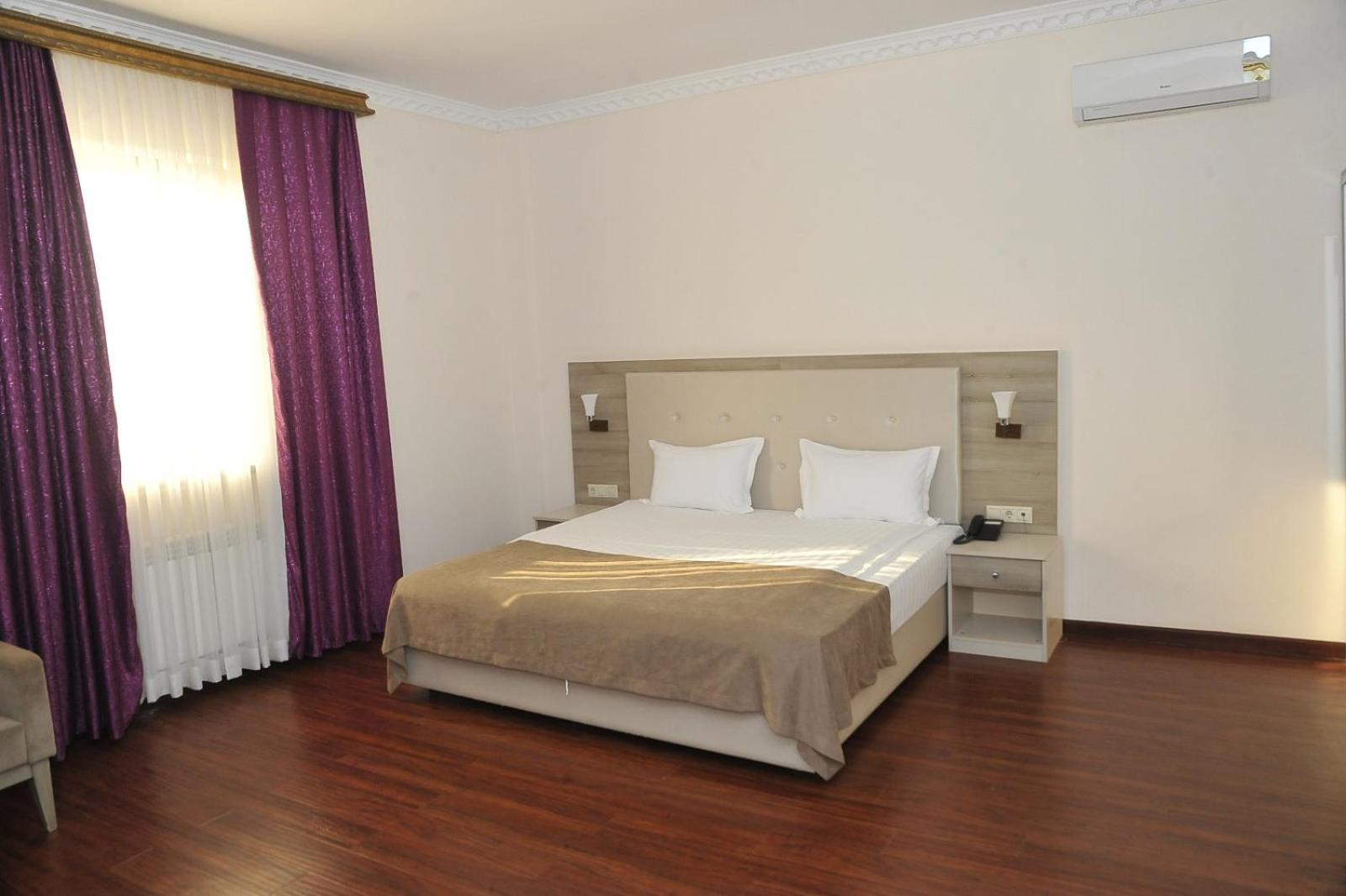 Suite photo 1