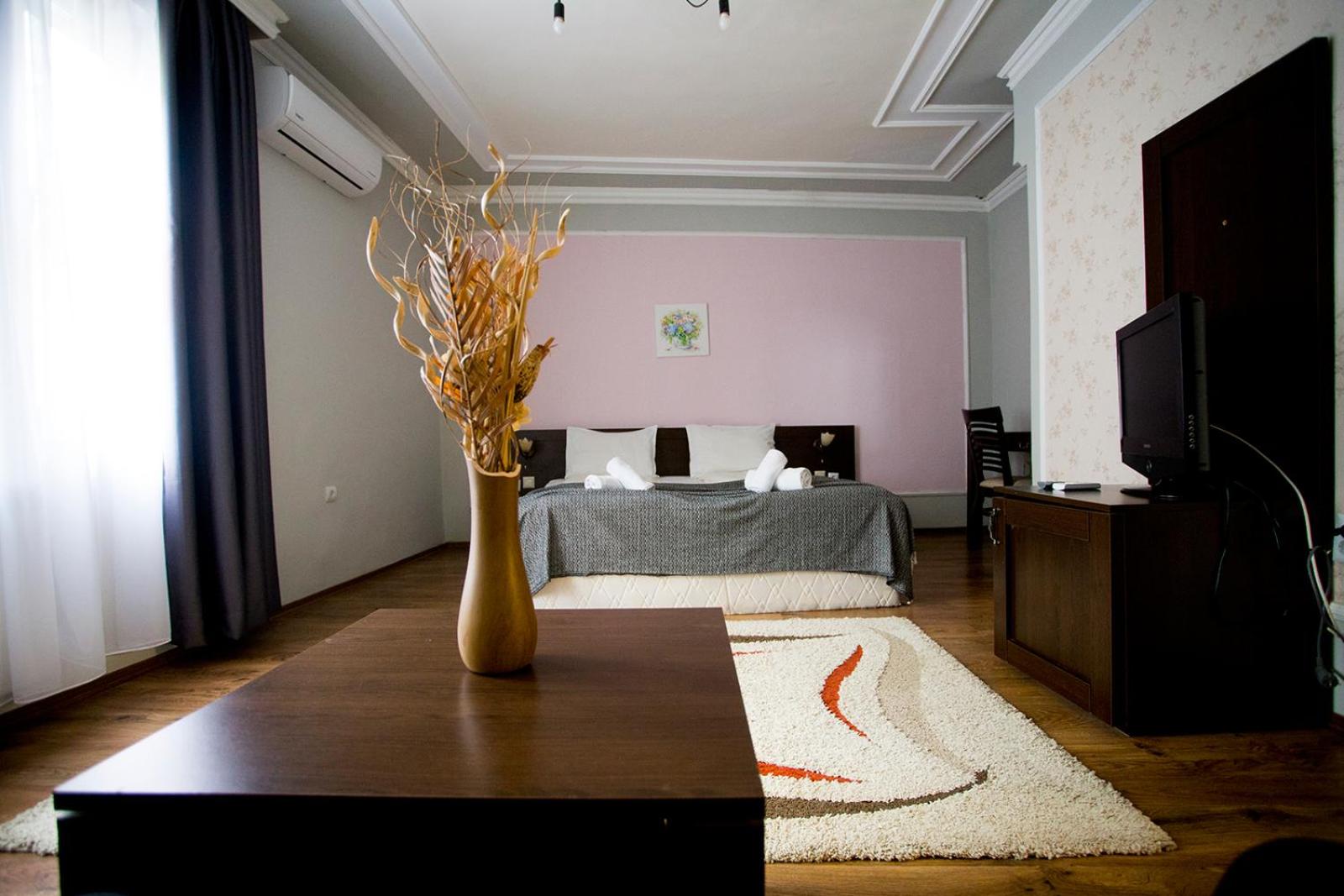 Luxury Triple Room - Photo 1