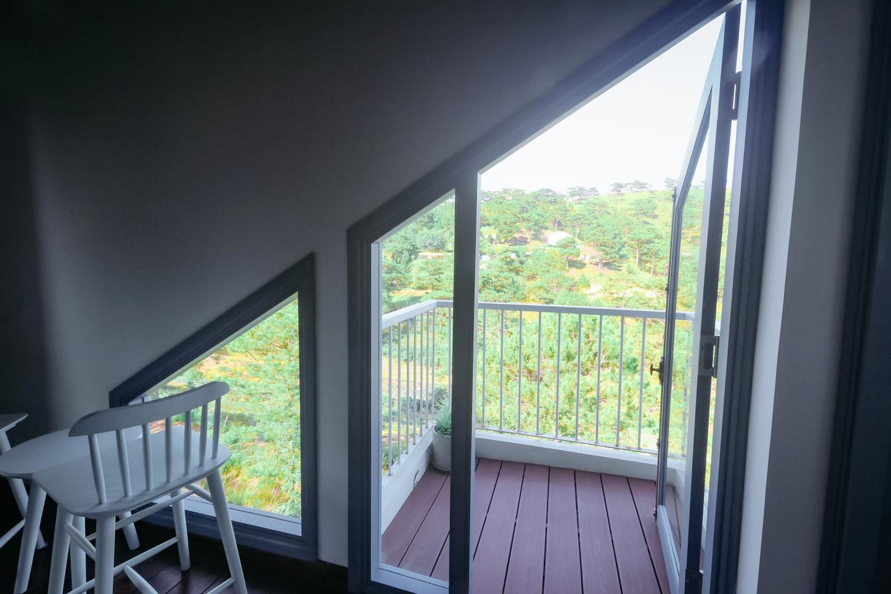 Double Room With Mountain View - Photo 10