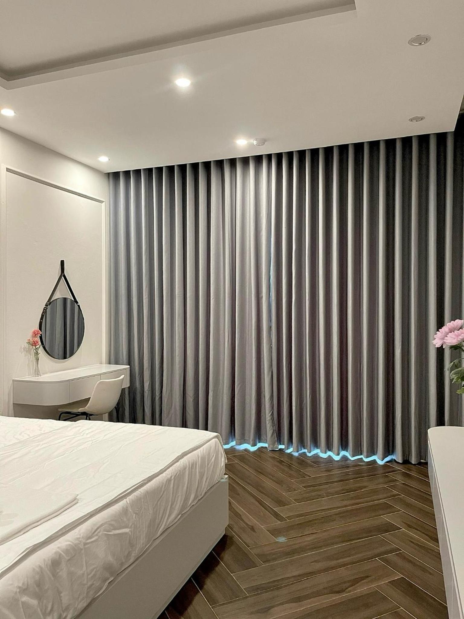 Apartment With Terrace photo 3