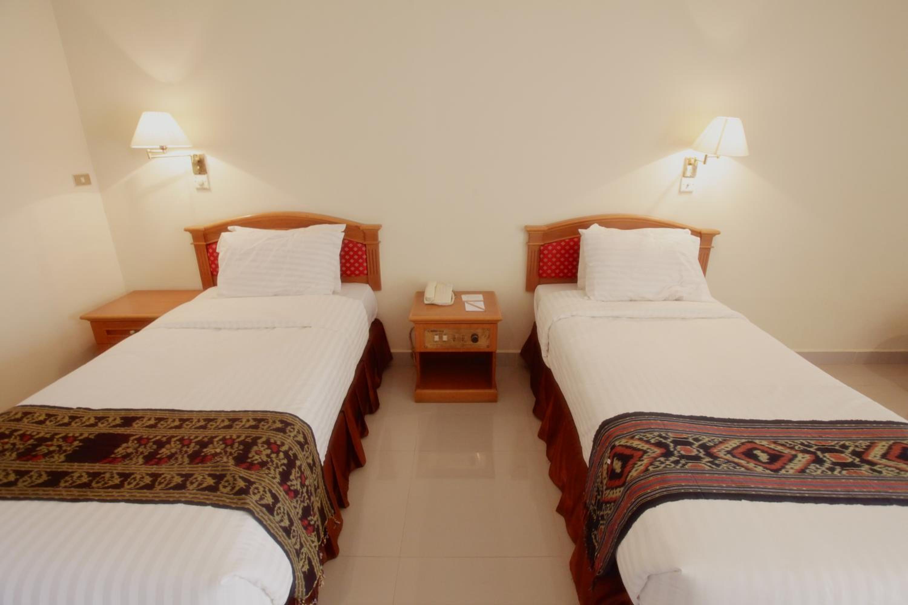 Deluxe Room - Photo 1