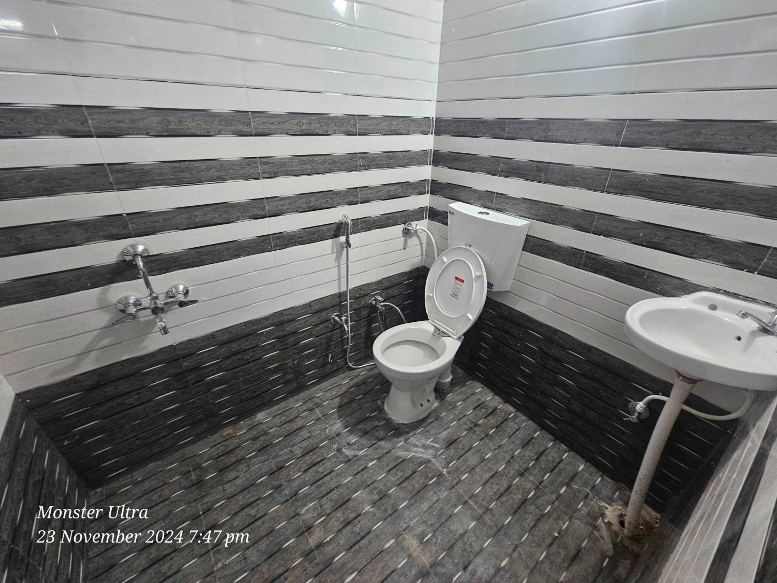 Classic Triple Room photo 2