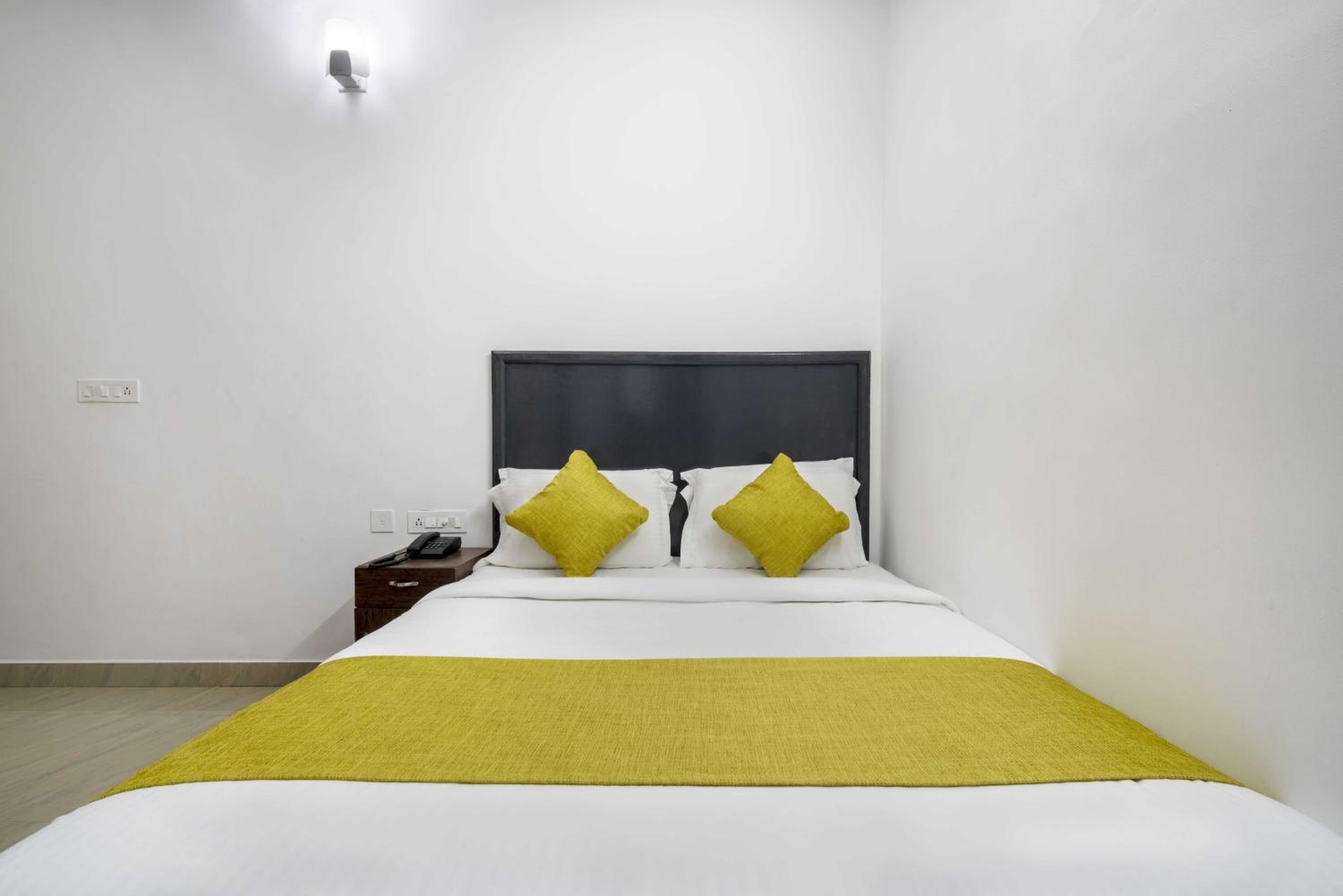 Classic Triple Room photo 2