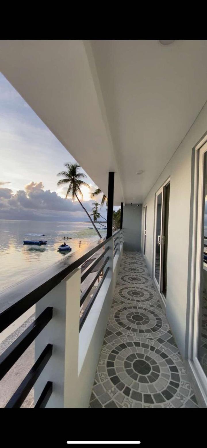 Deluxe Double Room with Balcony and Sea View - Photo 6