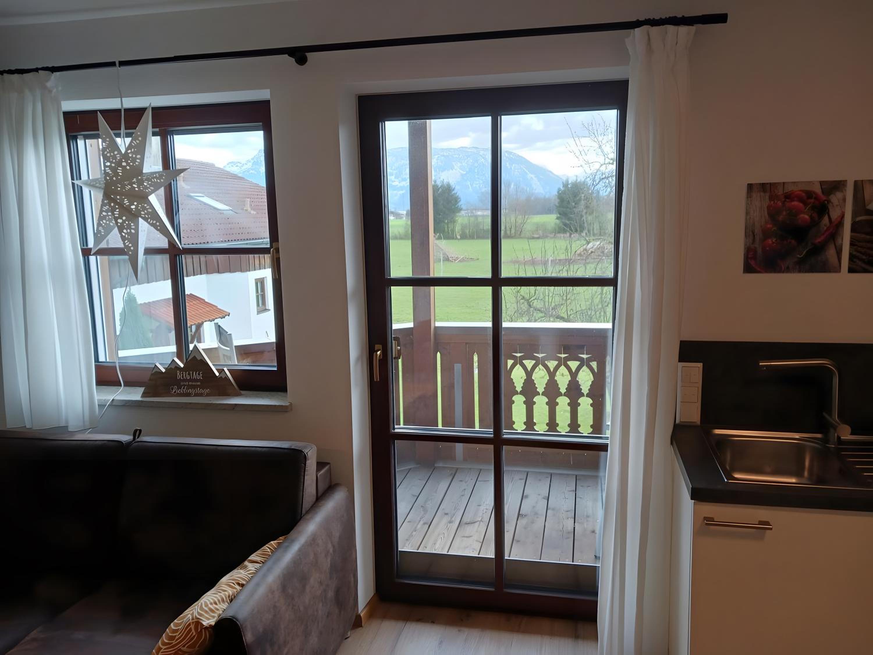 Superior One-Bedroom Apartment with Balcony photo 2