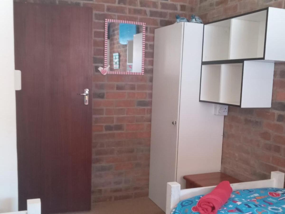 Apartment - Ground Floor photo 2