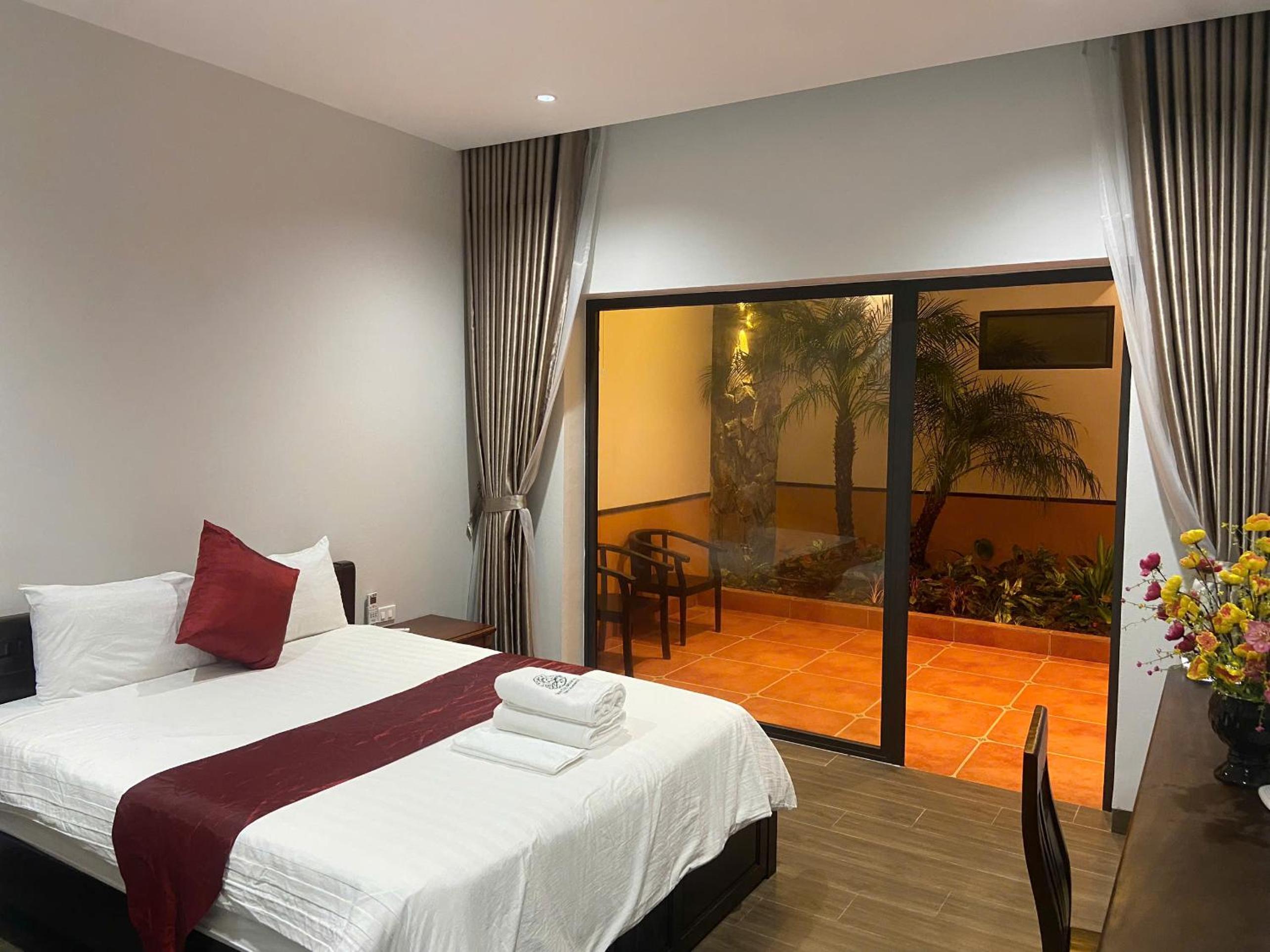 Deluxe Double Room photo 2