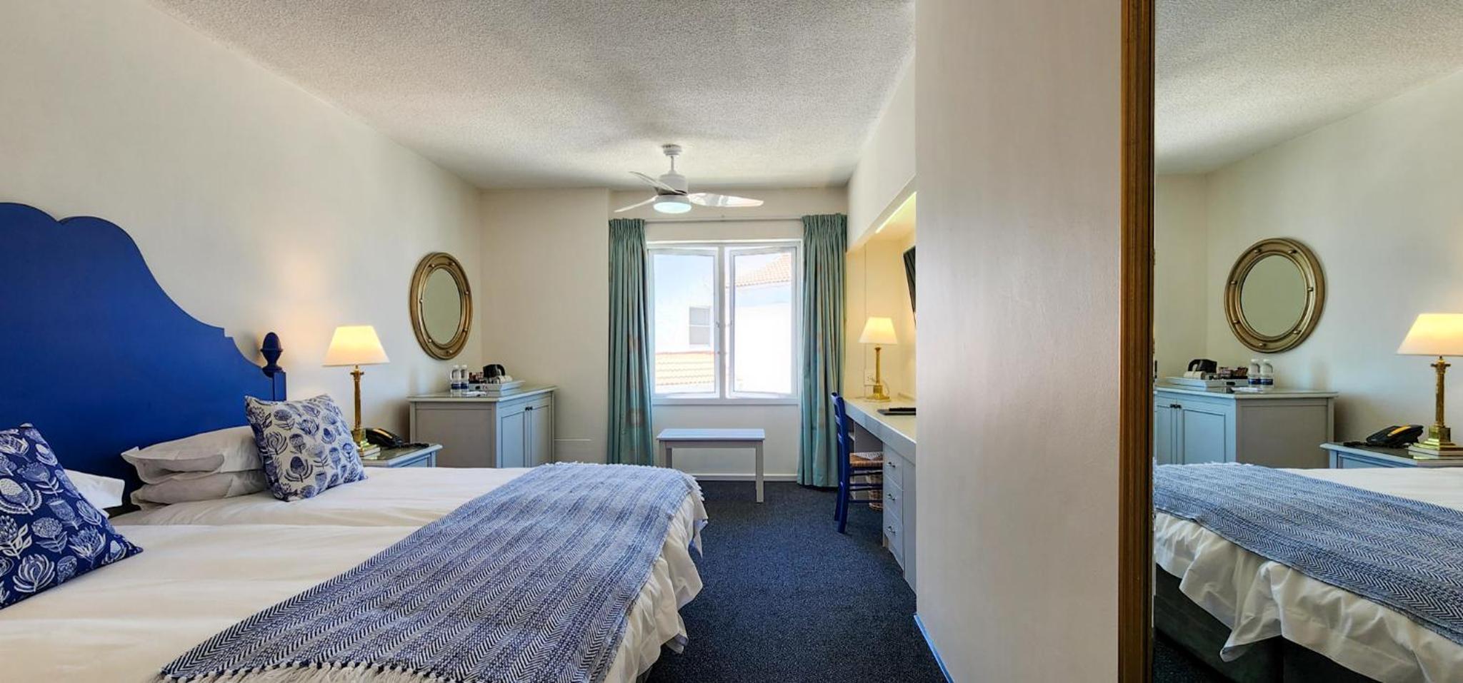 Non Sea Facing - Twin or Double Room - Photo 2