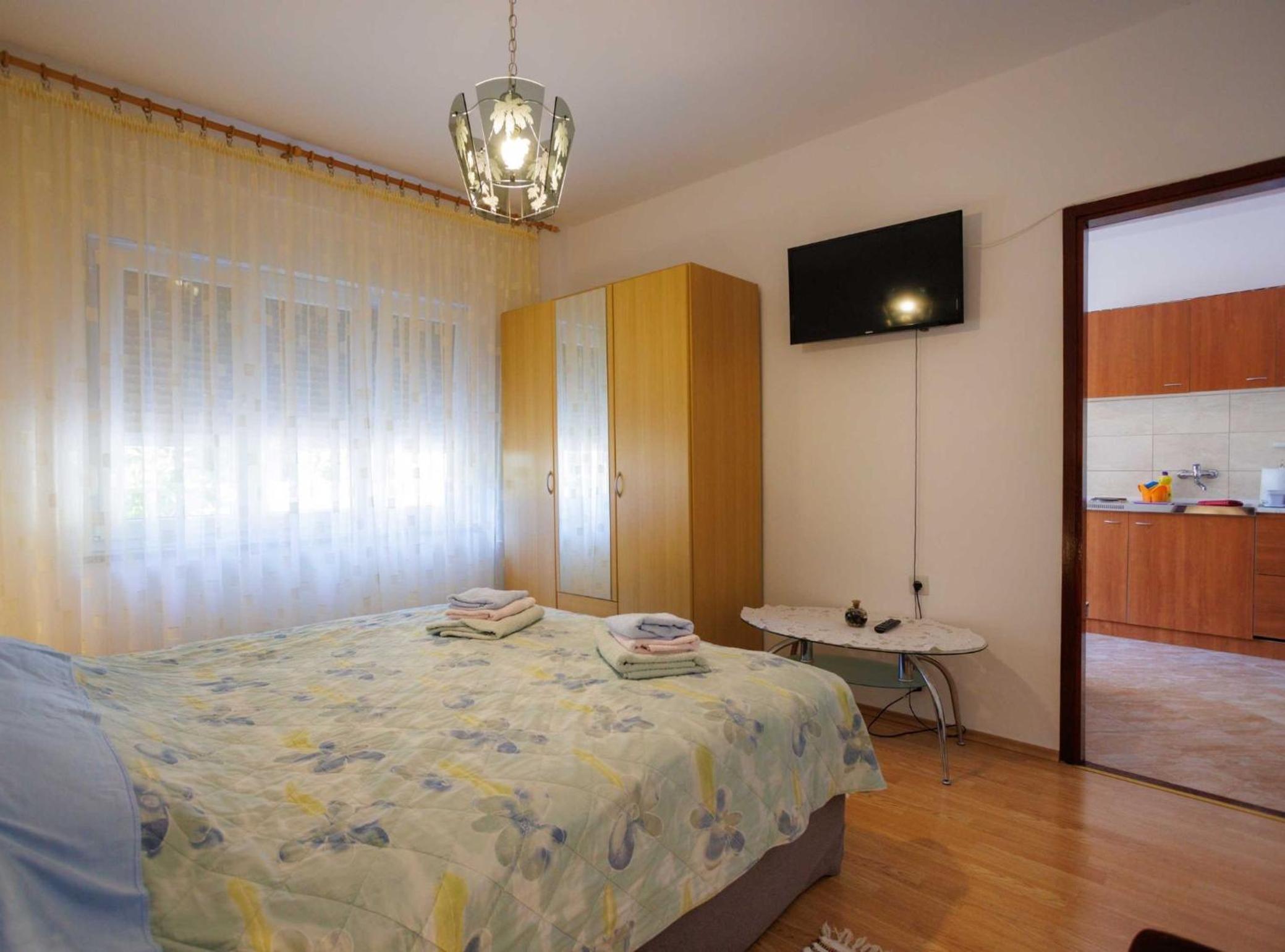 One Bedroom Apartment with Balcony