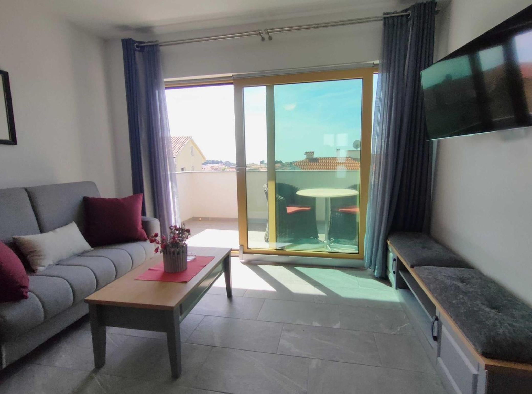 One Bedroom Apartment