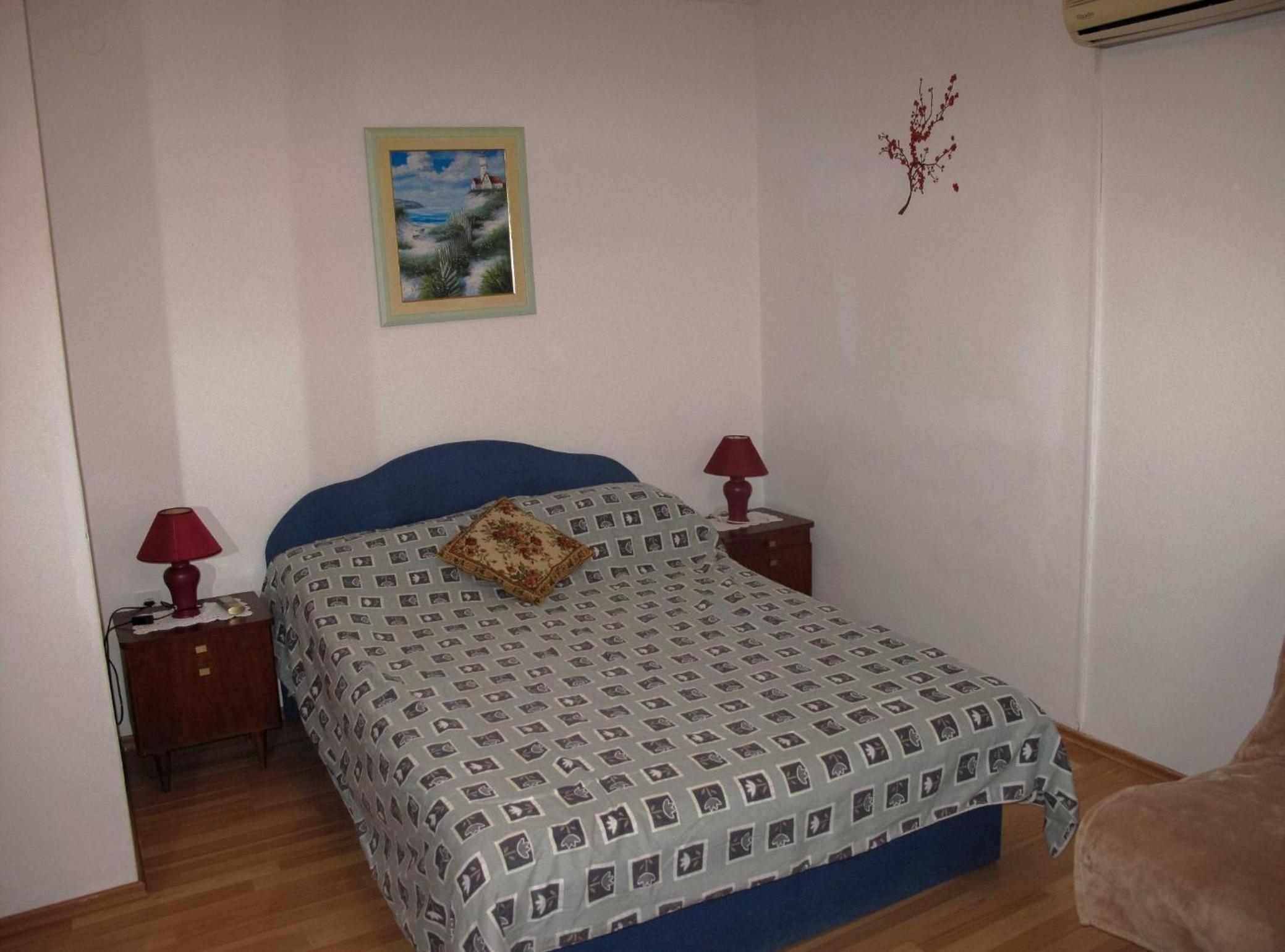 One Bedroom Apartment photo 2
