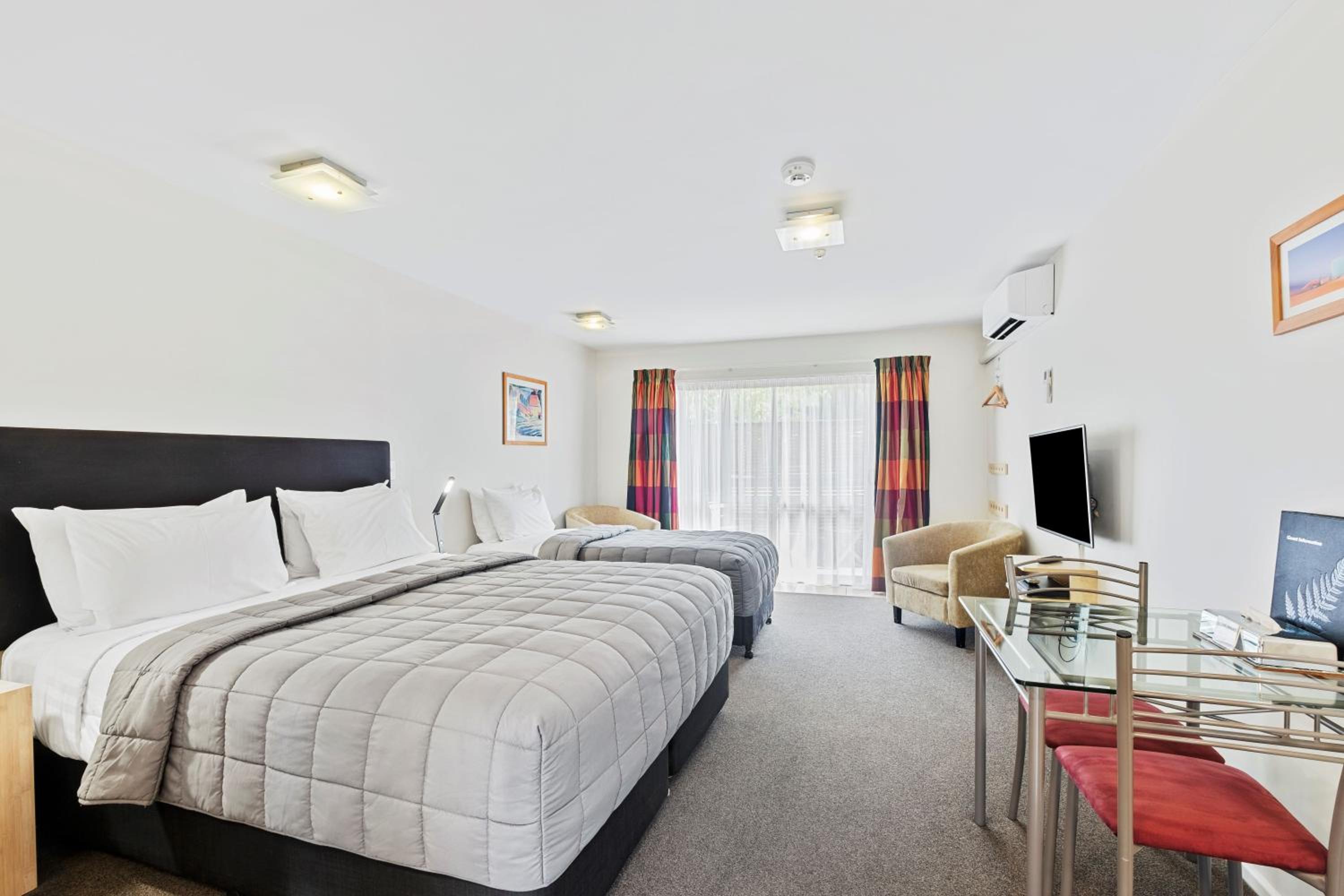 Twin Room with Bath