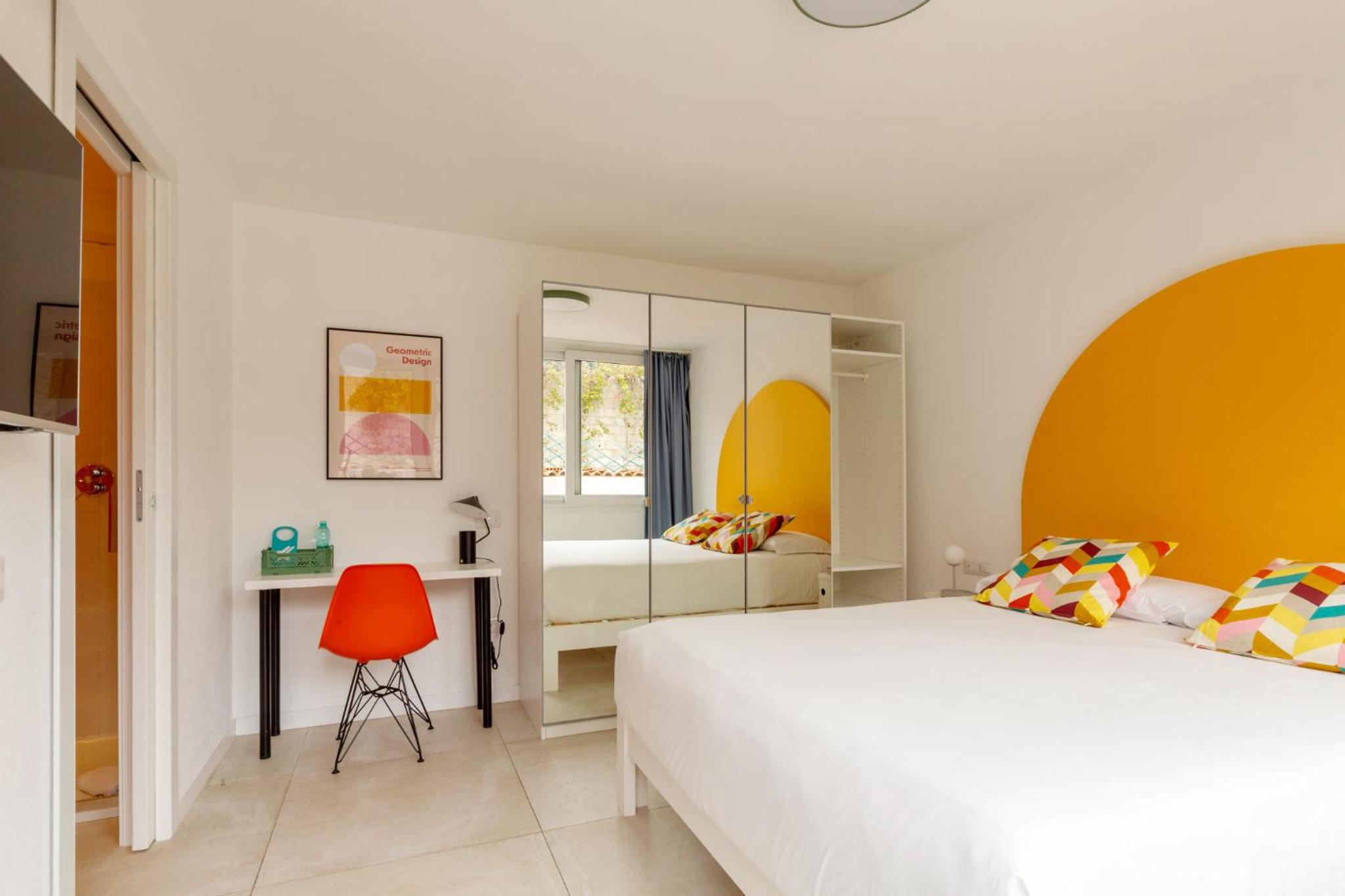 Deluxe Queen Room photo 3