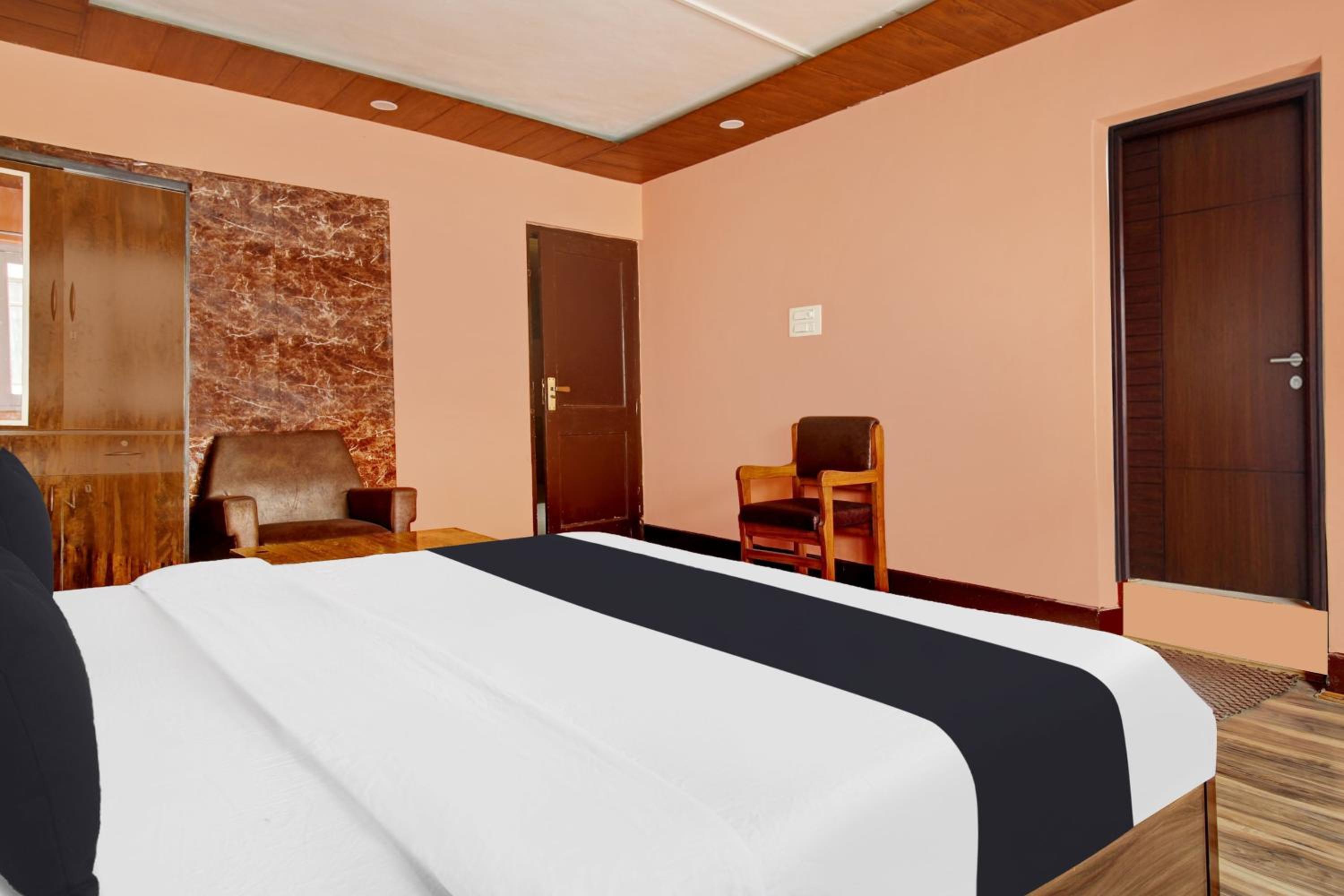 Classic Triple Room