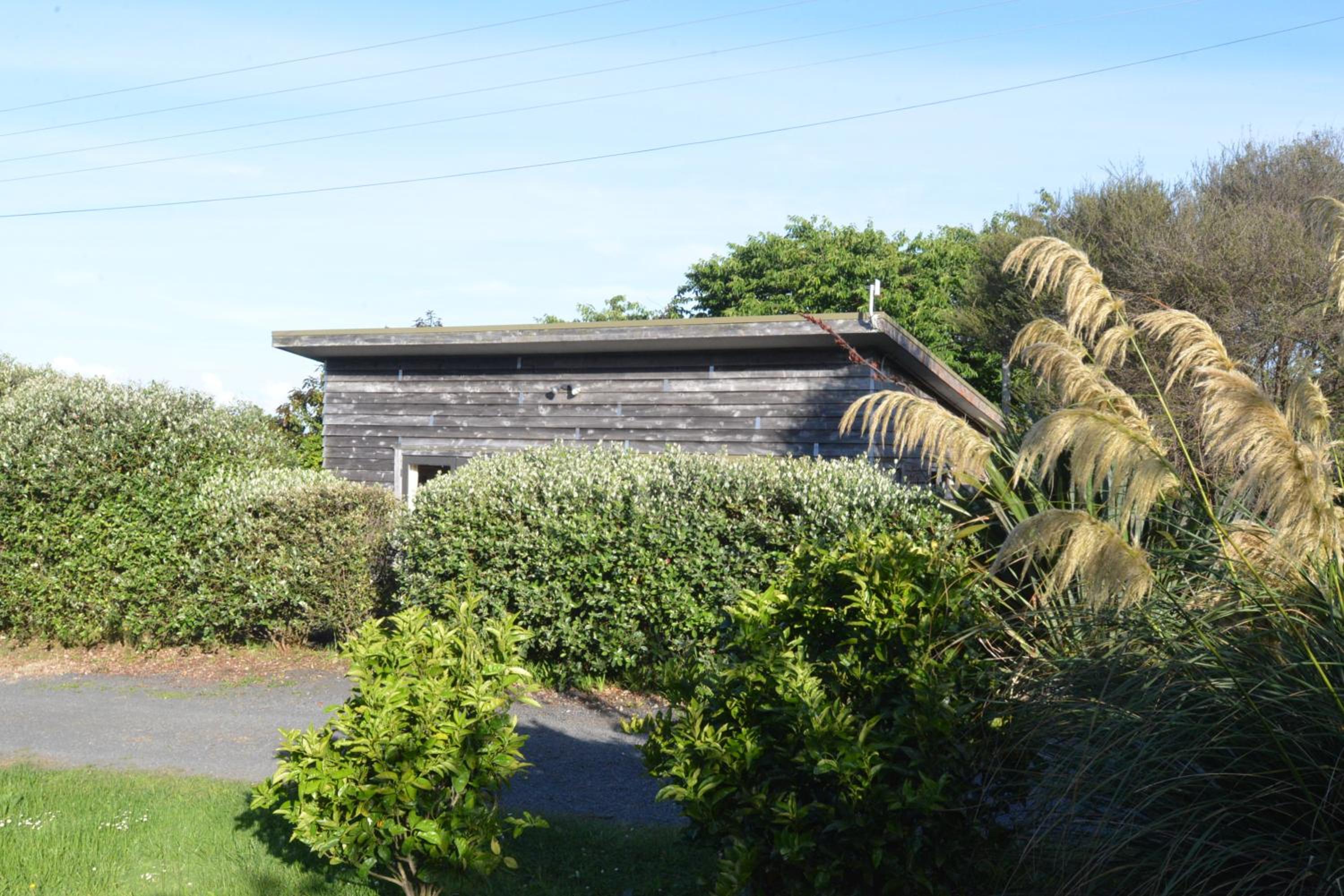 One-Bedroom House photo 2