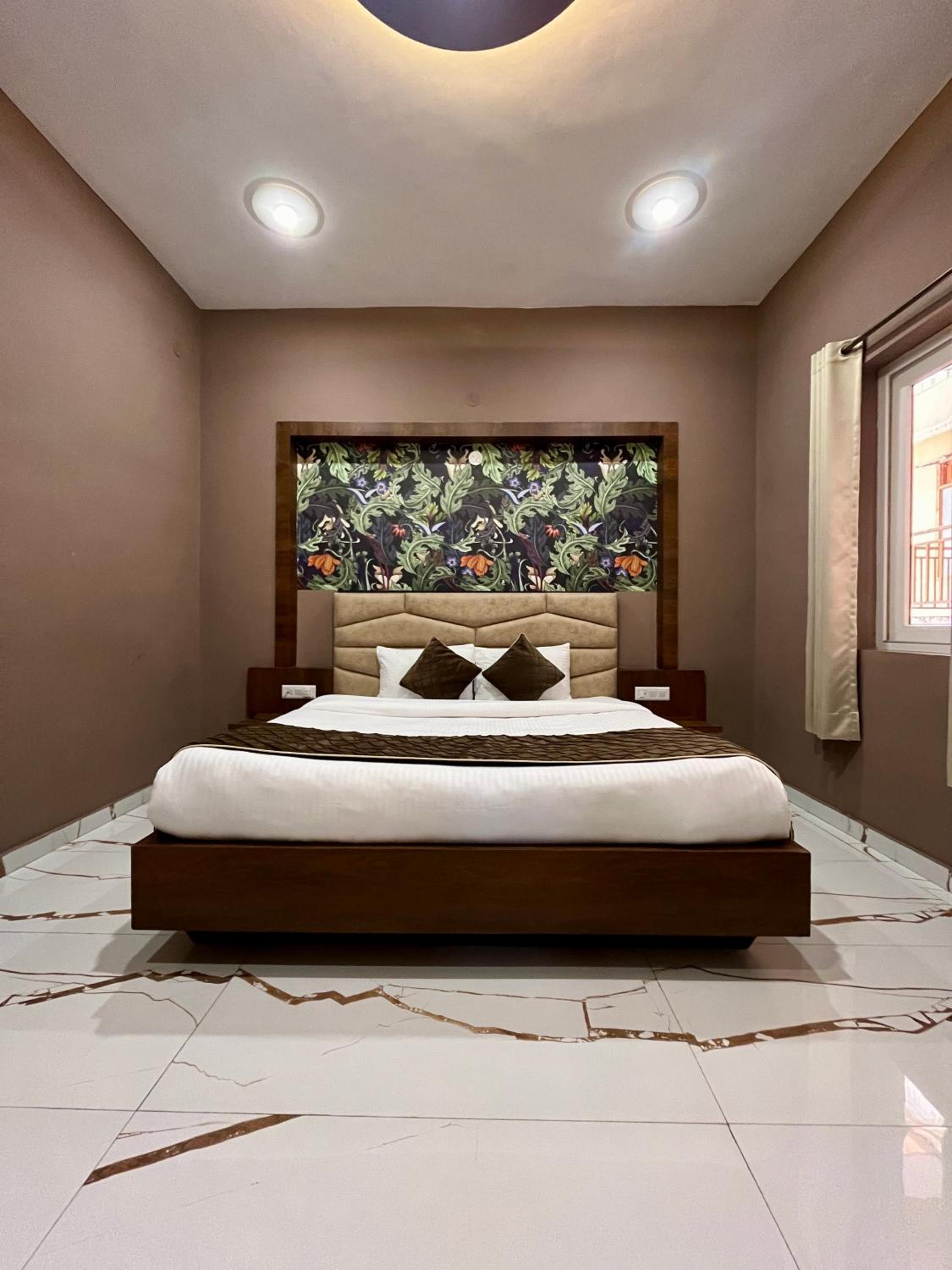 Deluxe Family Suite photo 3