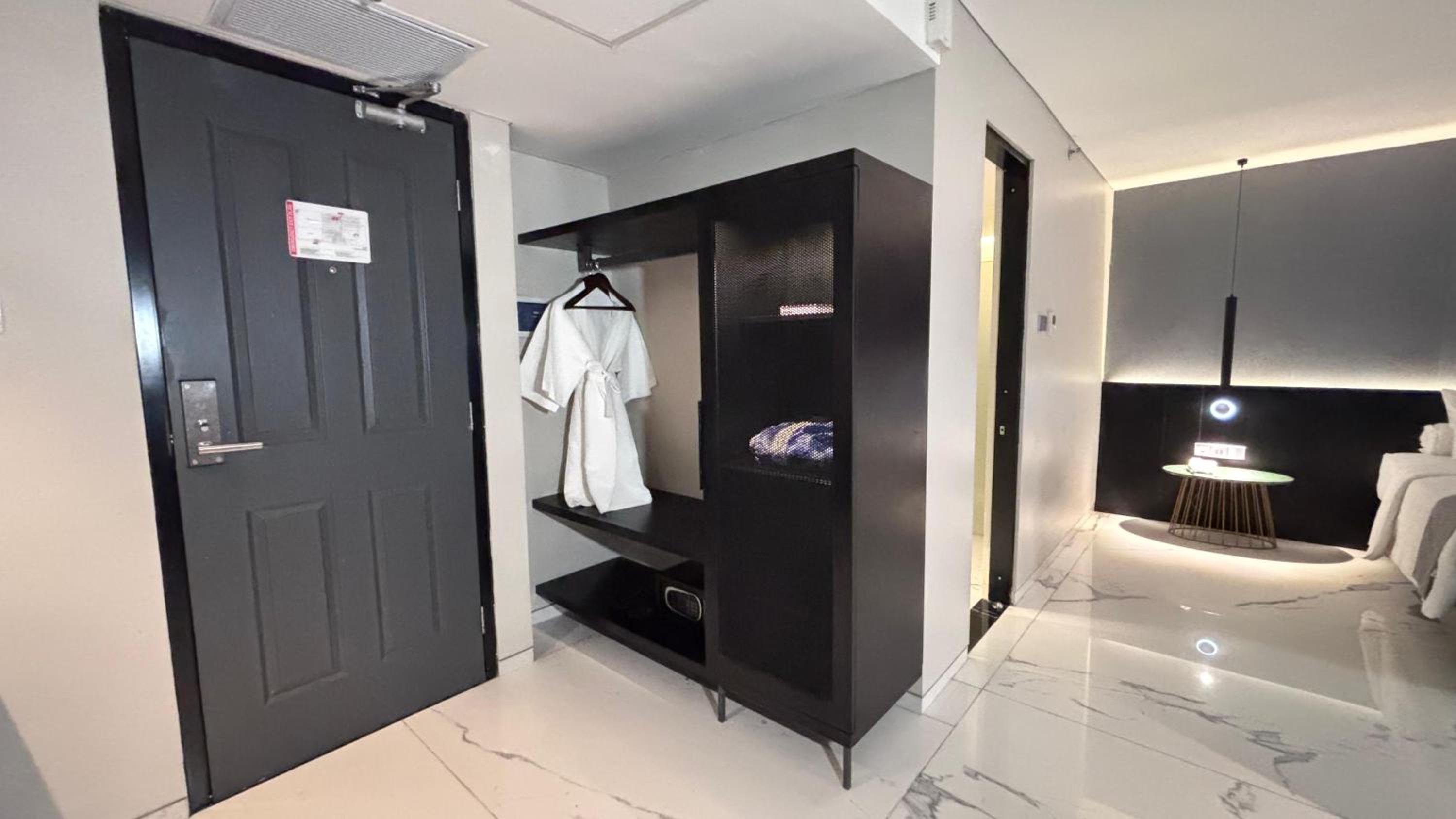 Junior Suite - Photo 12