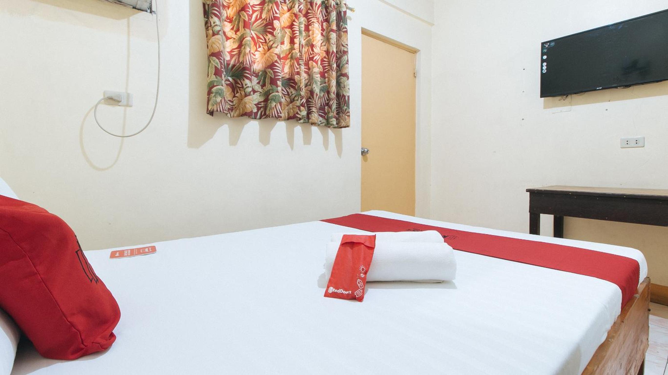Double Room - Photo 4