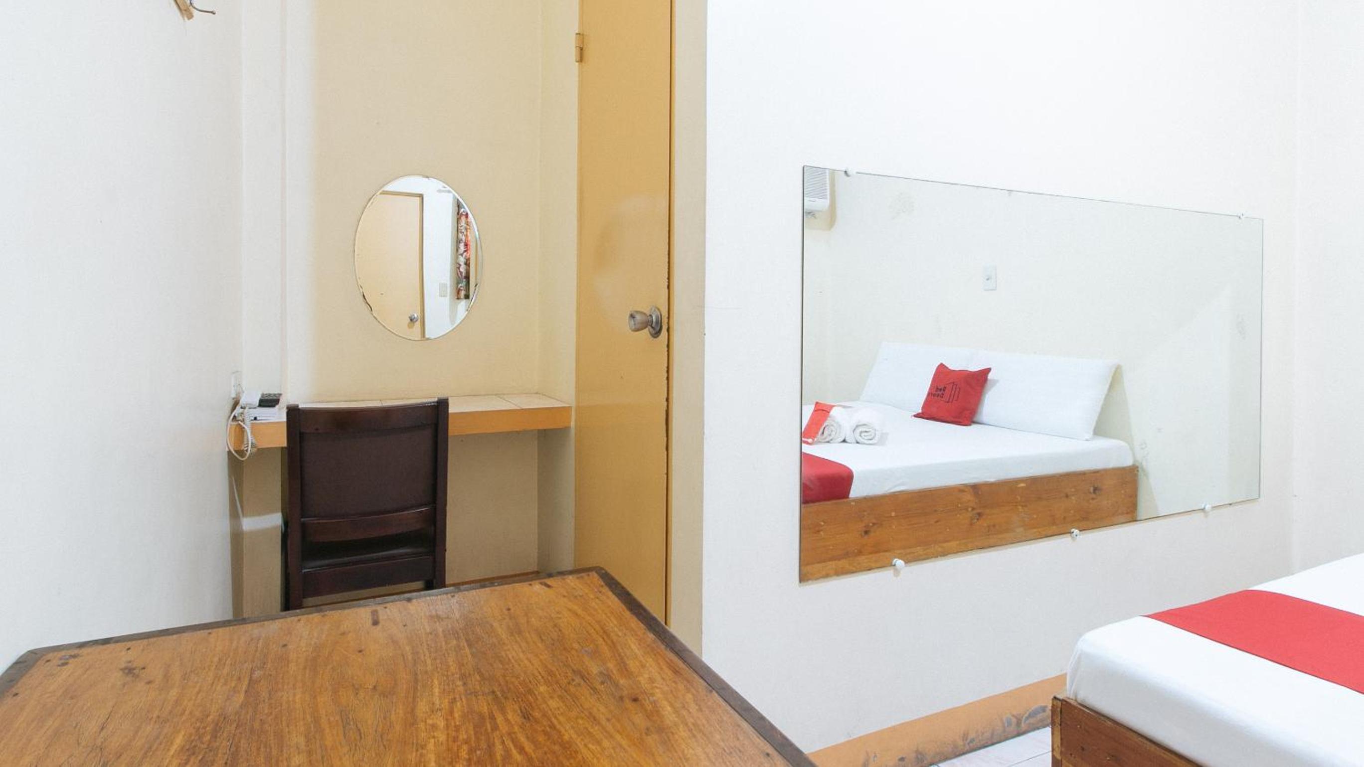 Double Room - Photo 3