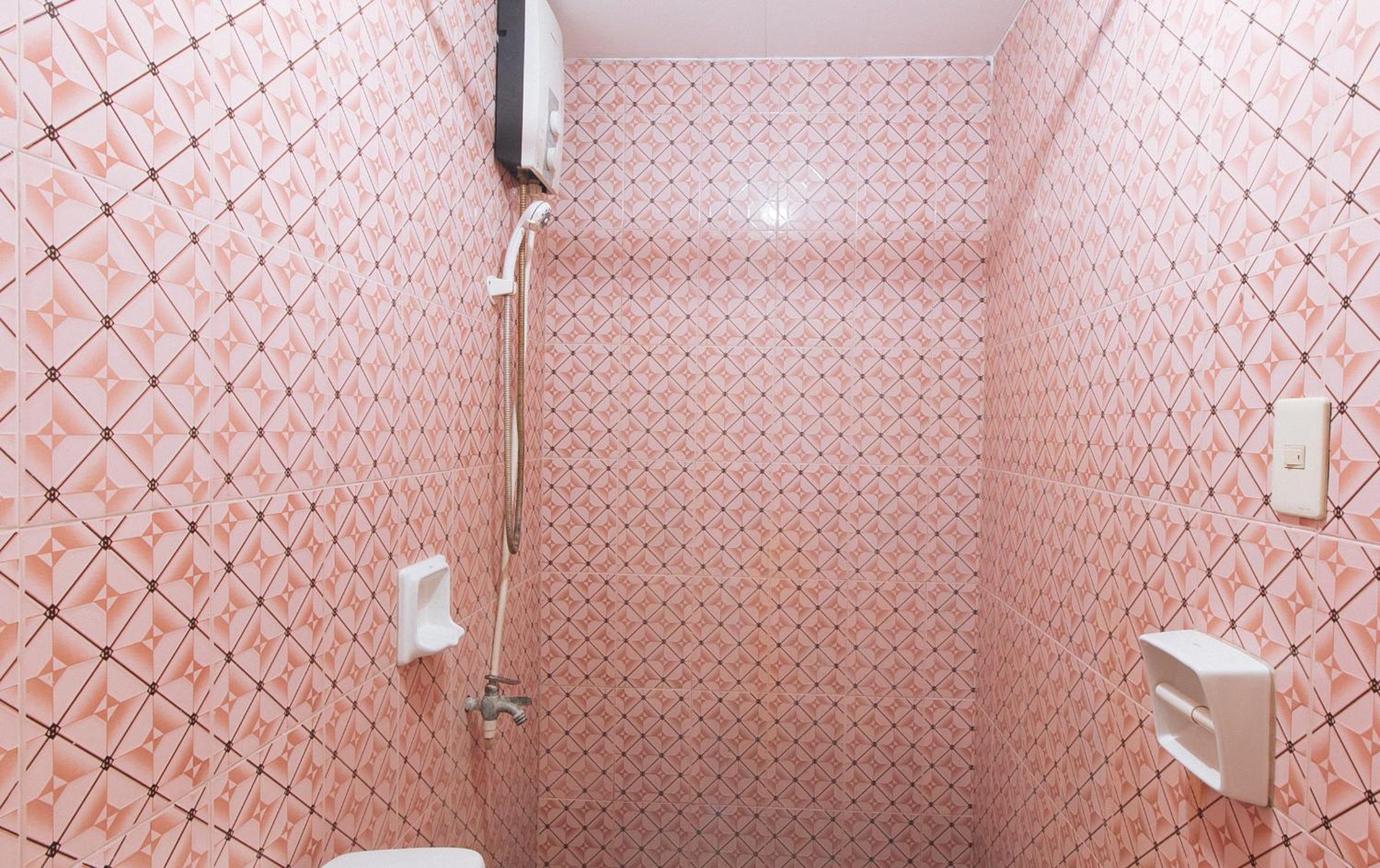 Double Room - Photo 2
