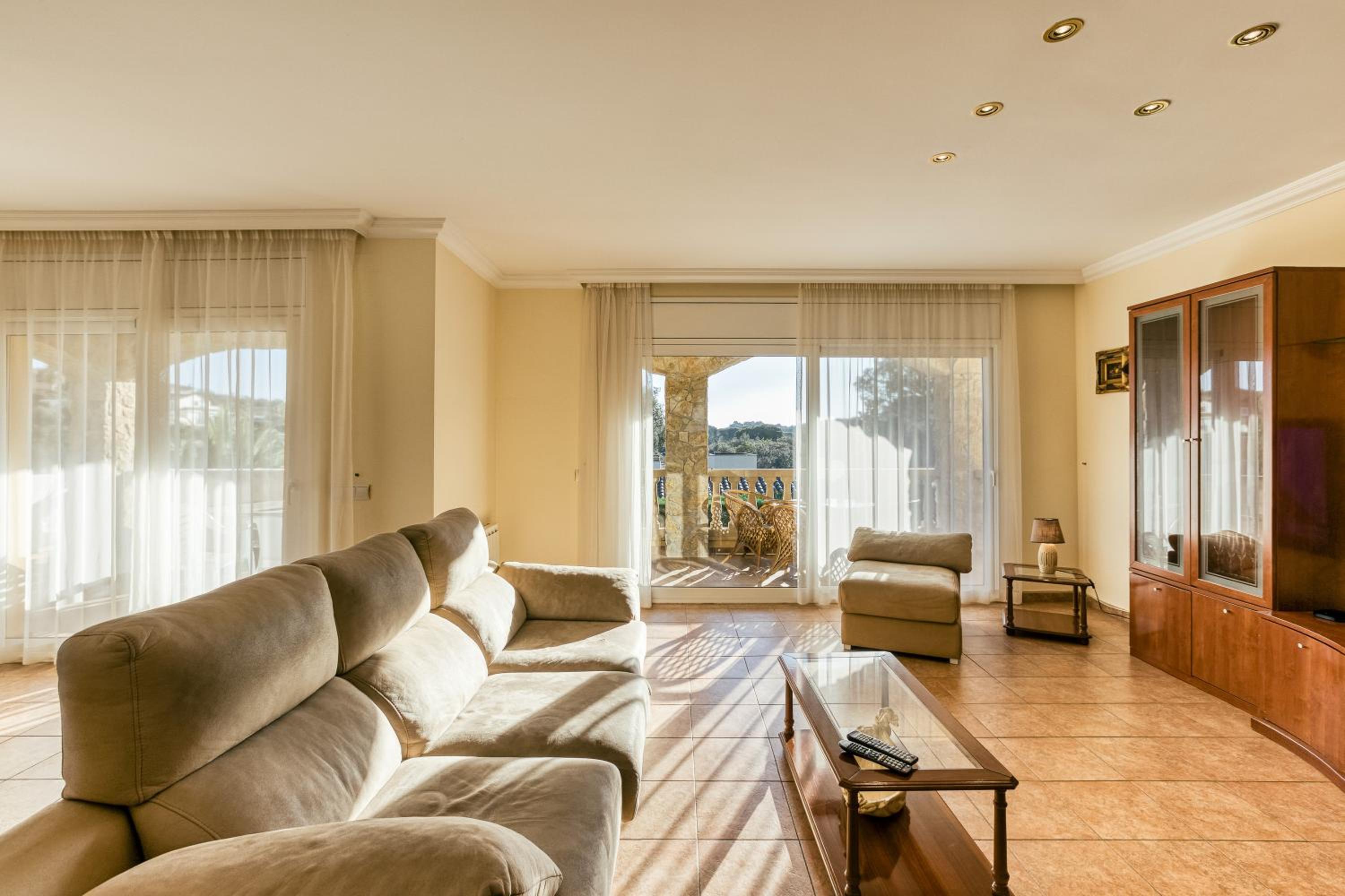 Villa con vistas al jardín