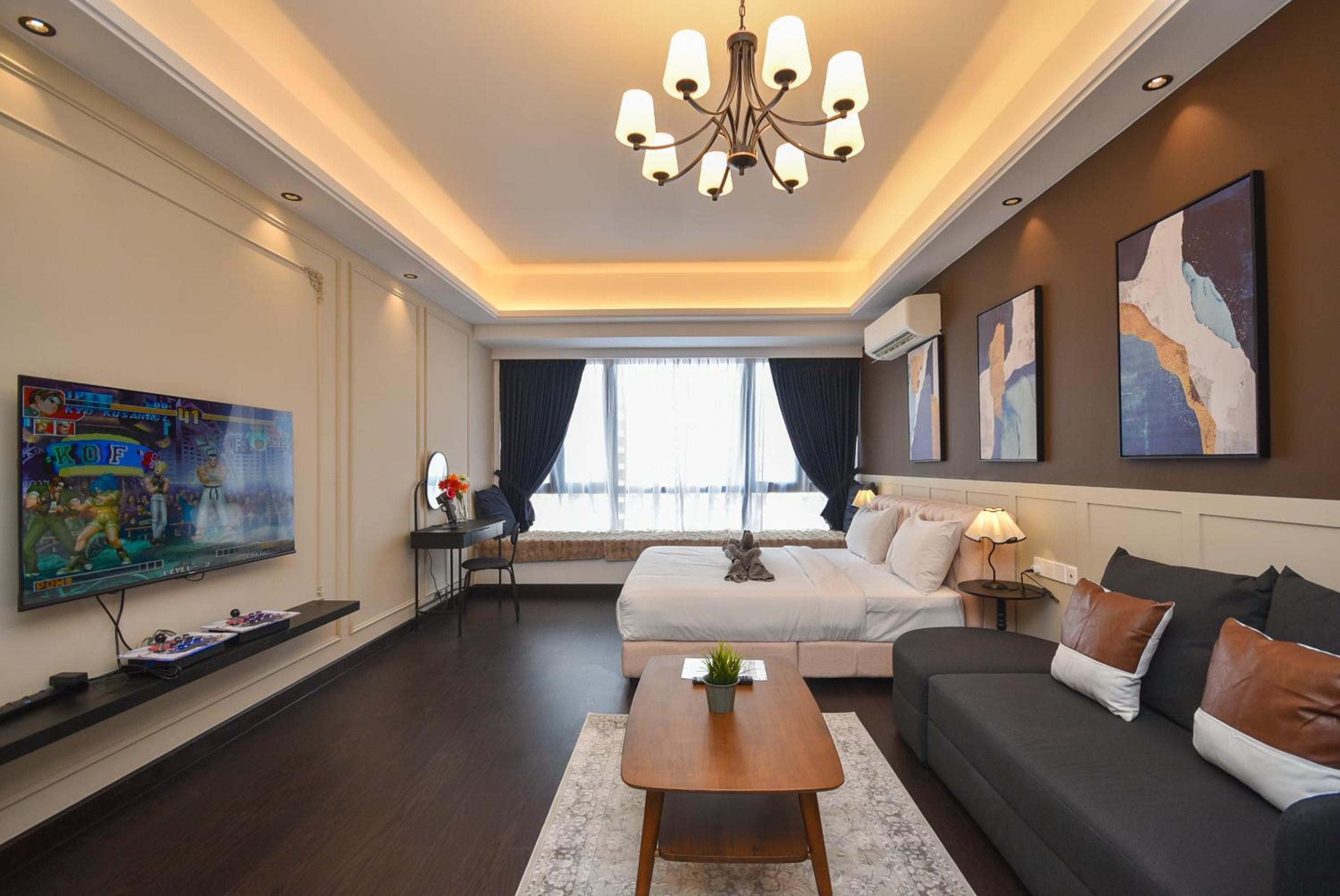 Deluxe King Studio