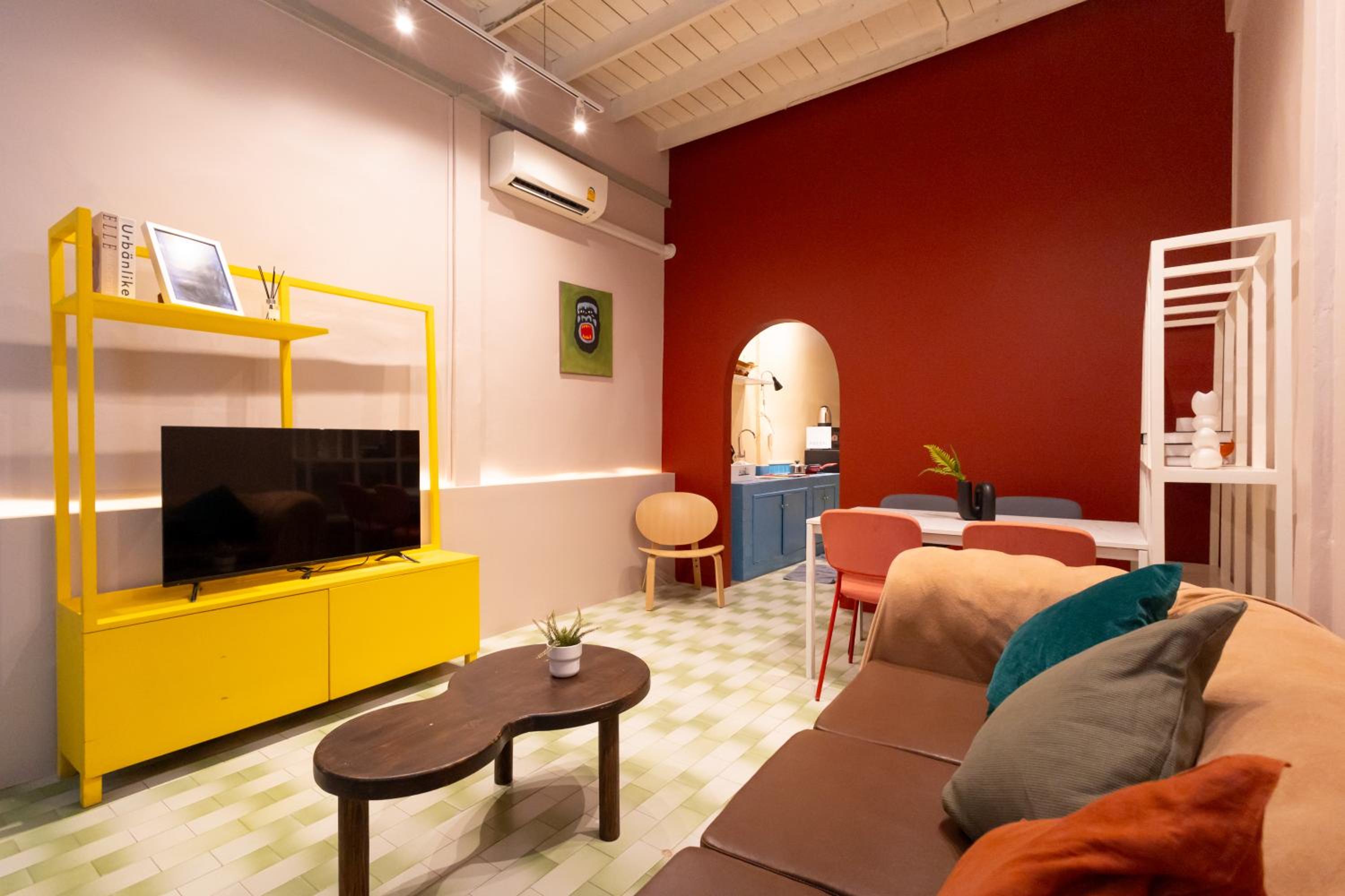Two-Bedroom House photo 3