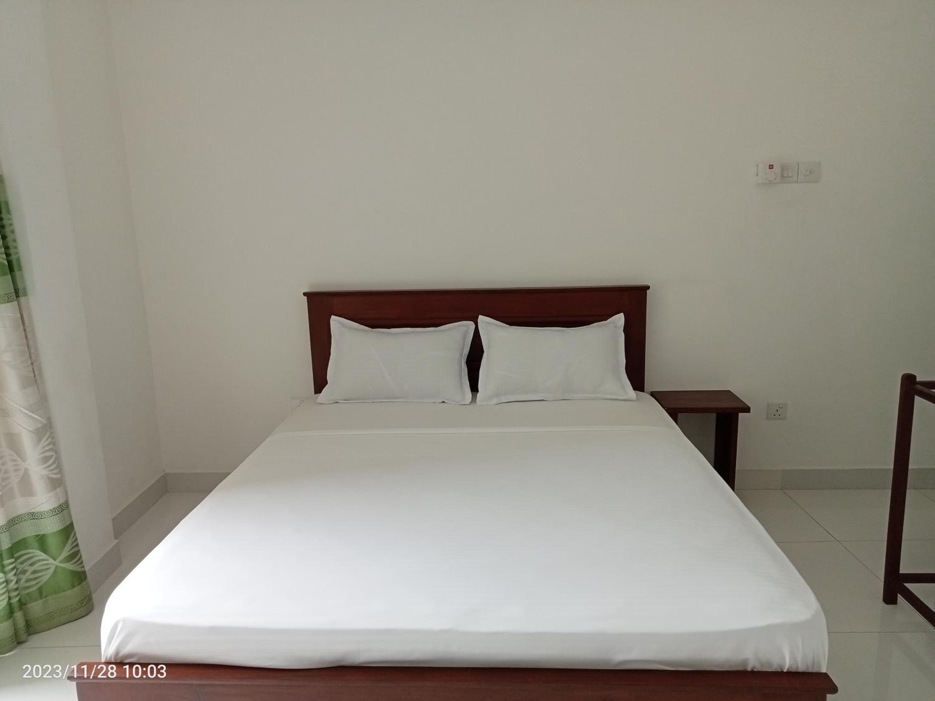 Budget Single Room