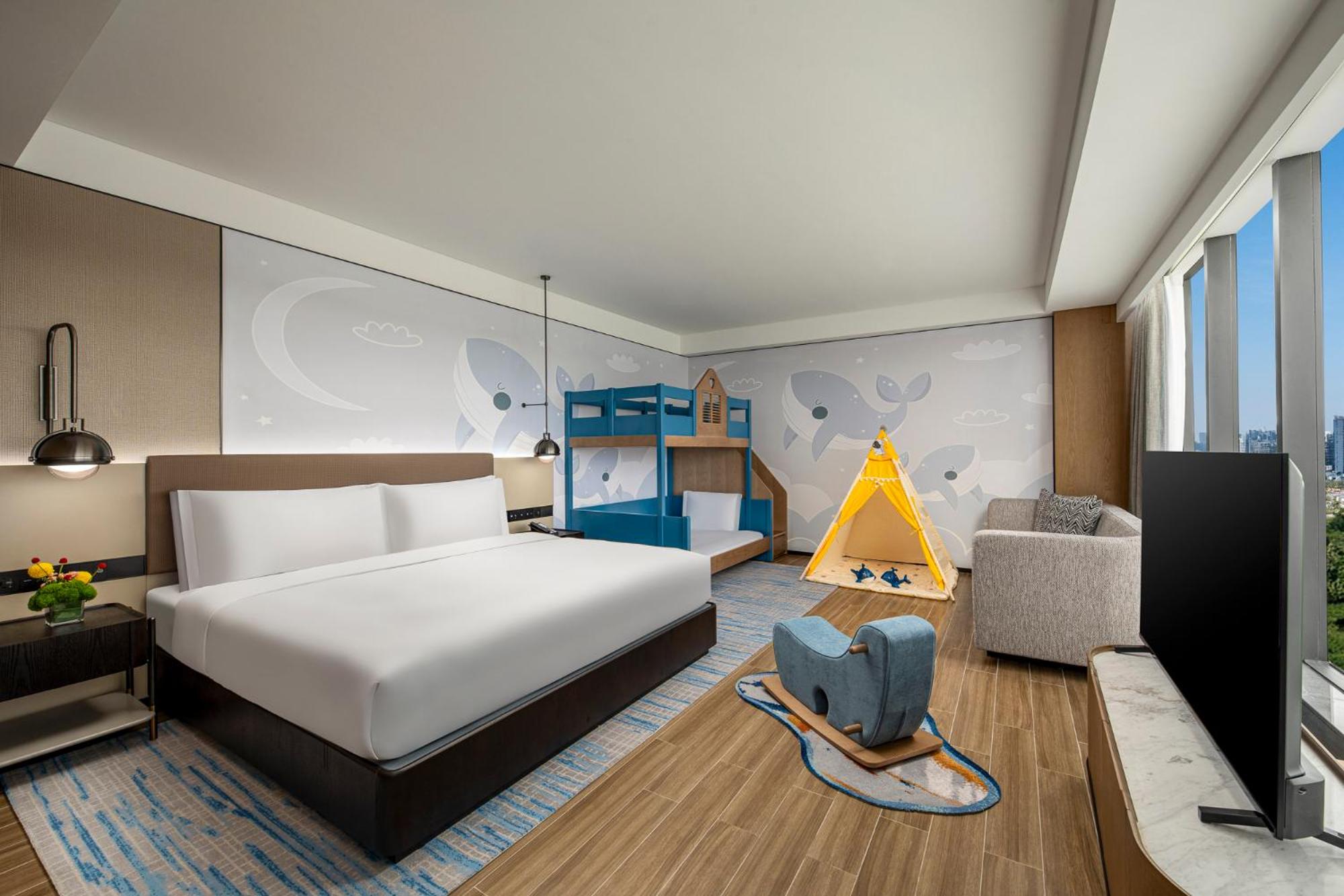 Family Themed Kids Room