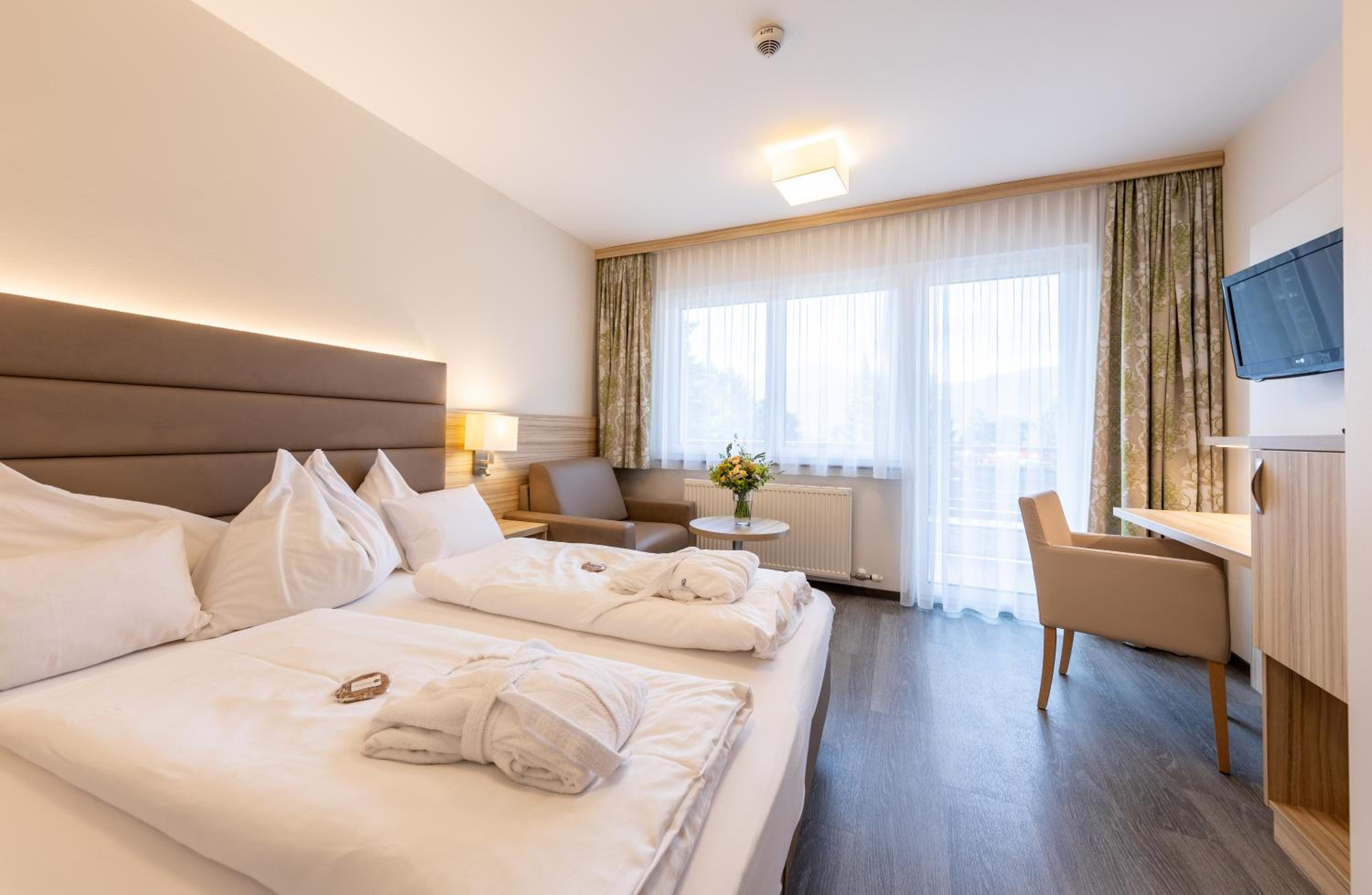 Superior Double Room with Balcony