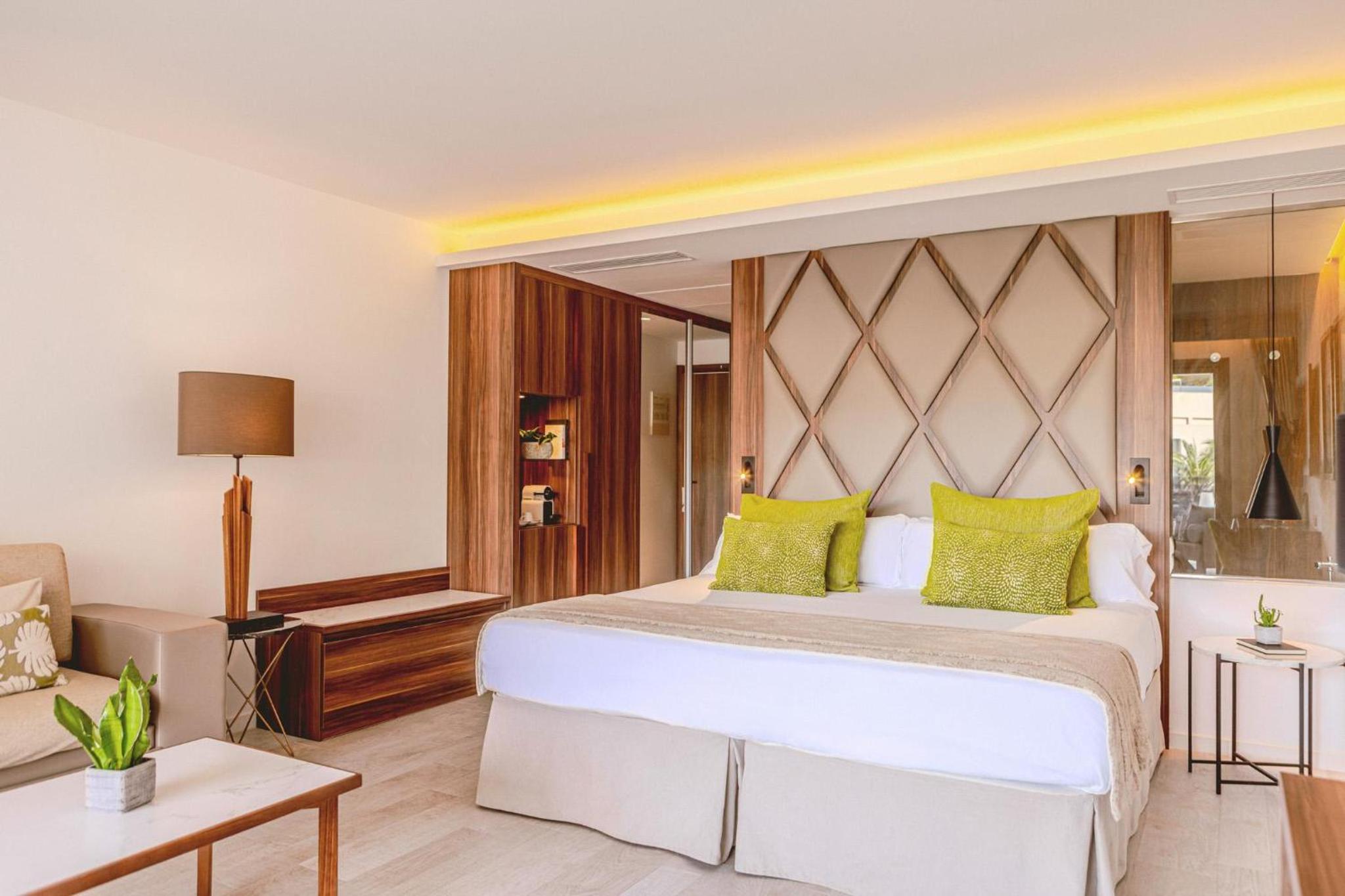 Suite Junior (2 Adultos)