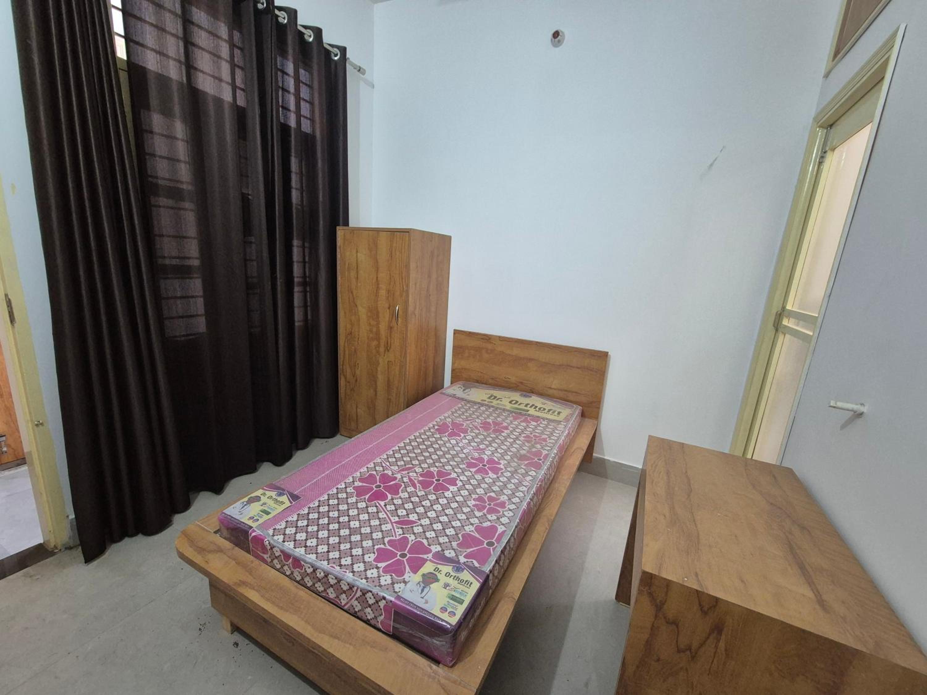 Deluxe Single Room photo 1