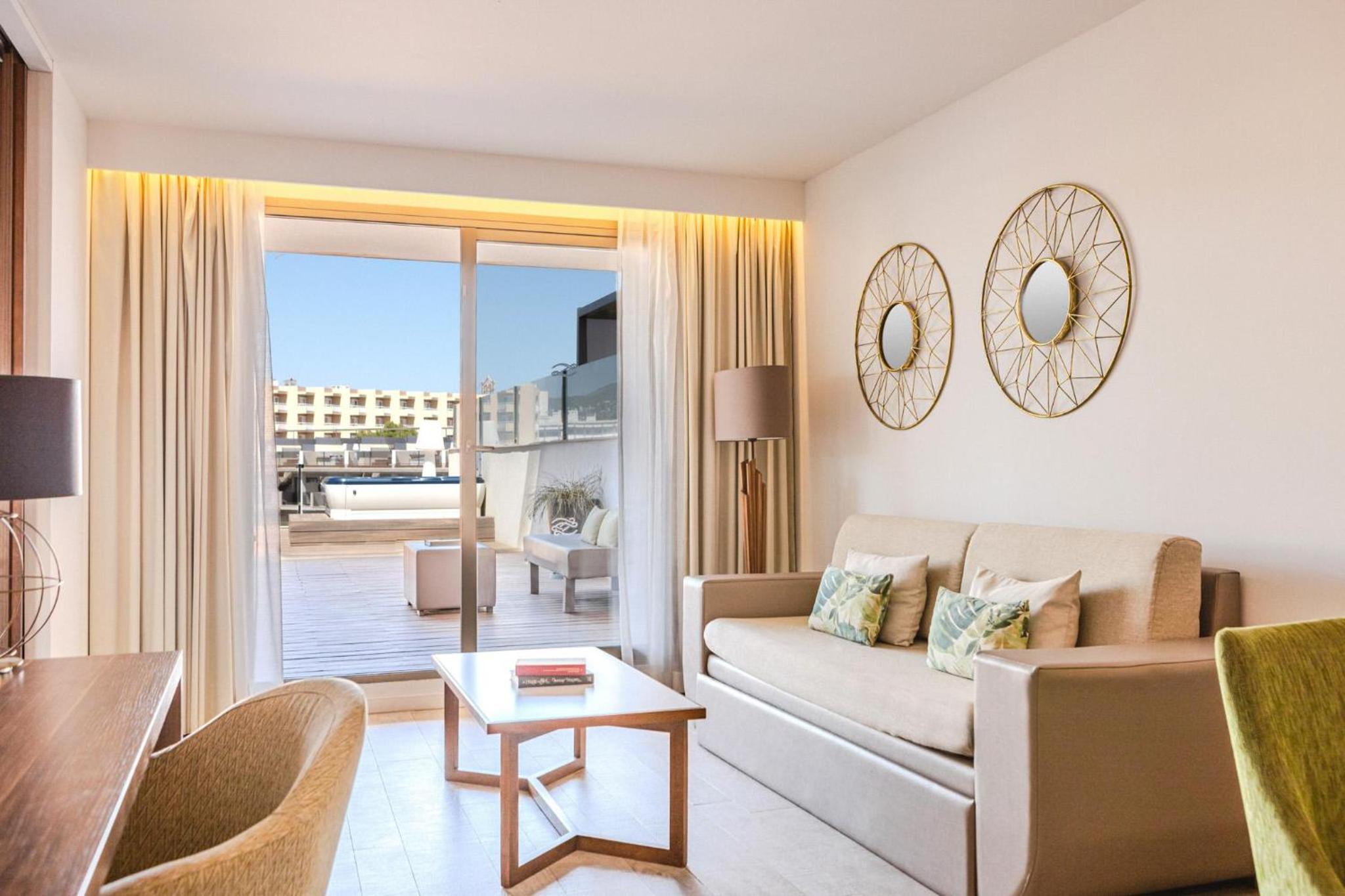 Suite de un dormitorio ático