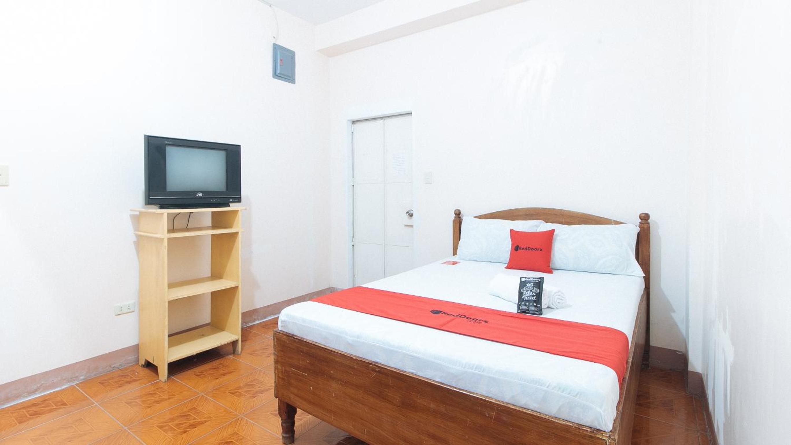 Double Room - Photo 2