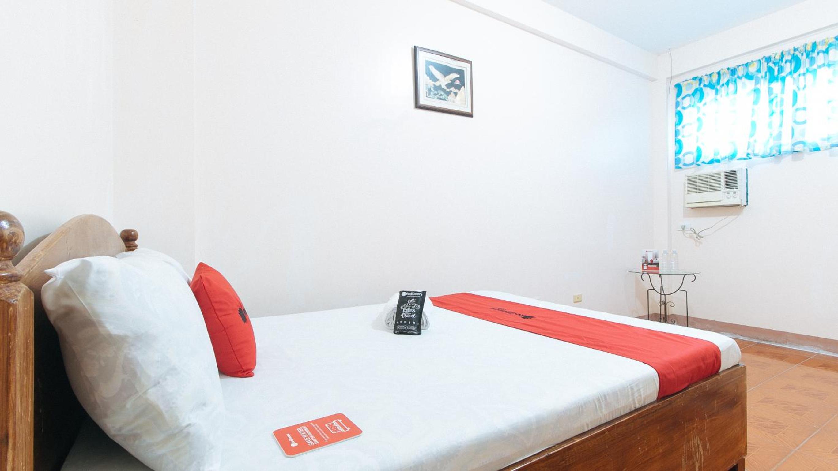 Double Room - Photo 5